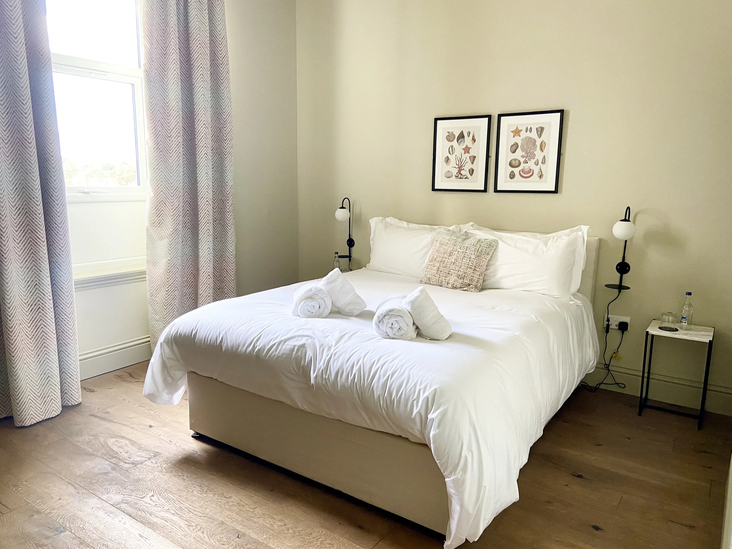 Balcomie Links Room 2.jpeg