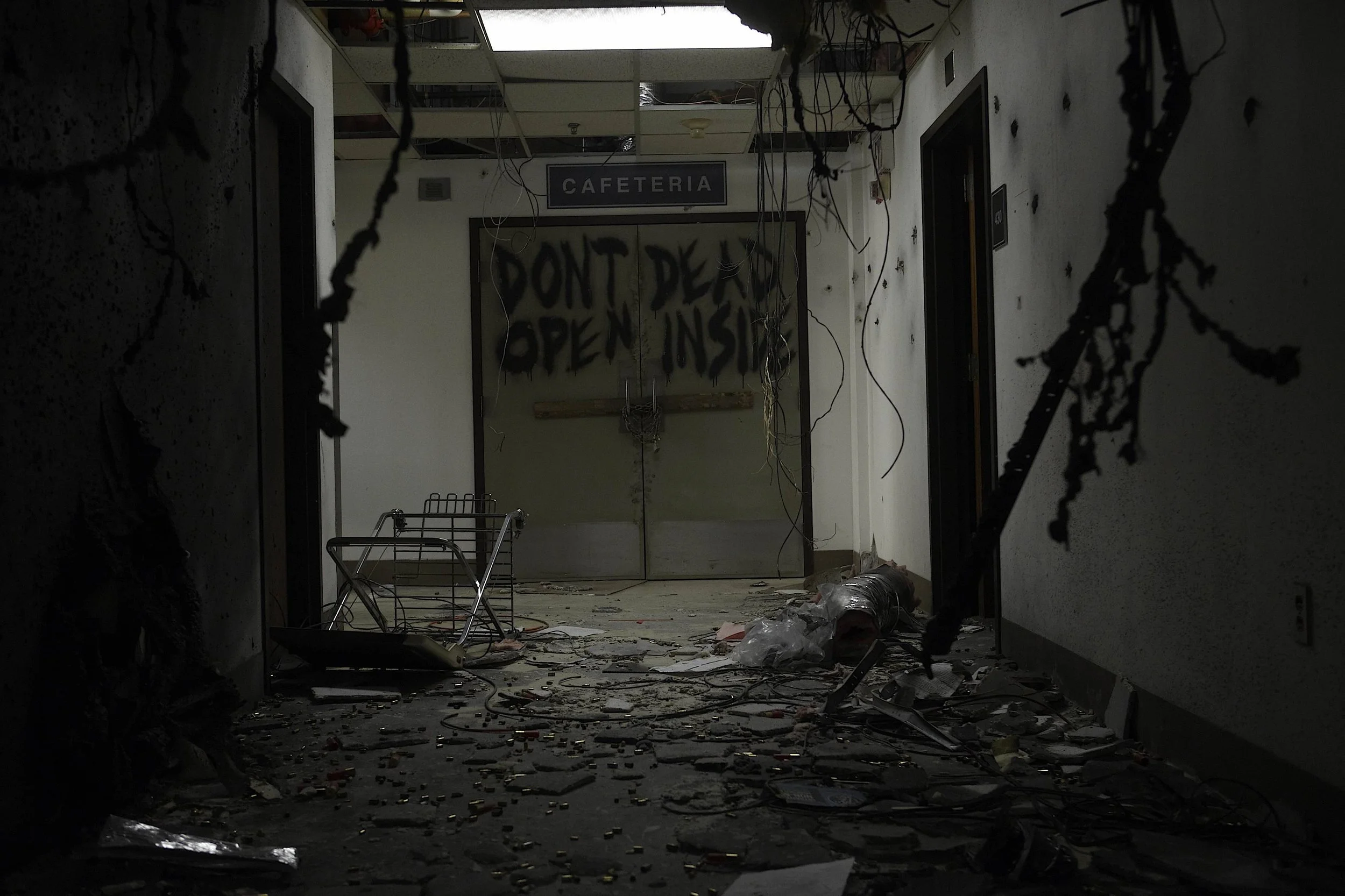 amc-the-walking-dead-dark-interior.jpg