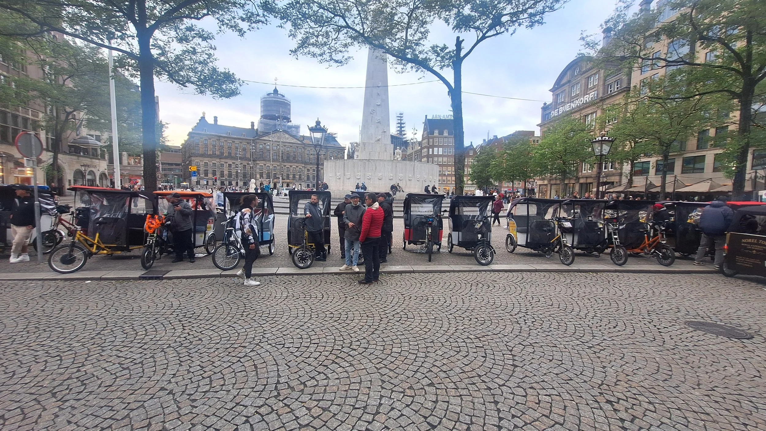 fietstaxi-biketaxi-rickshaw-pedicab