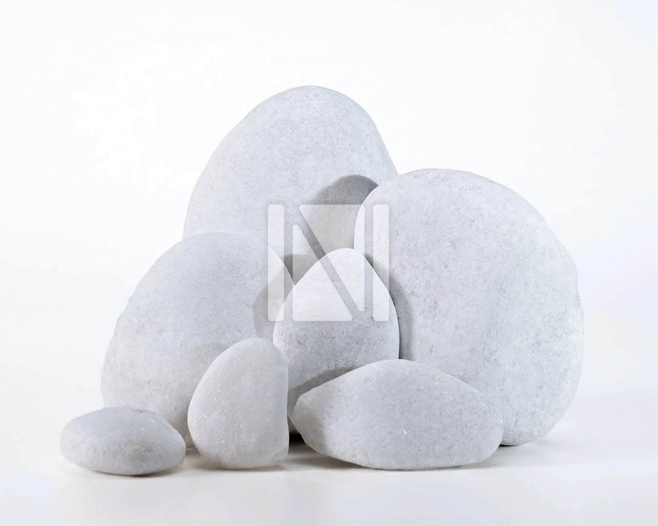 Diamond White Pebbles - Beach