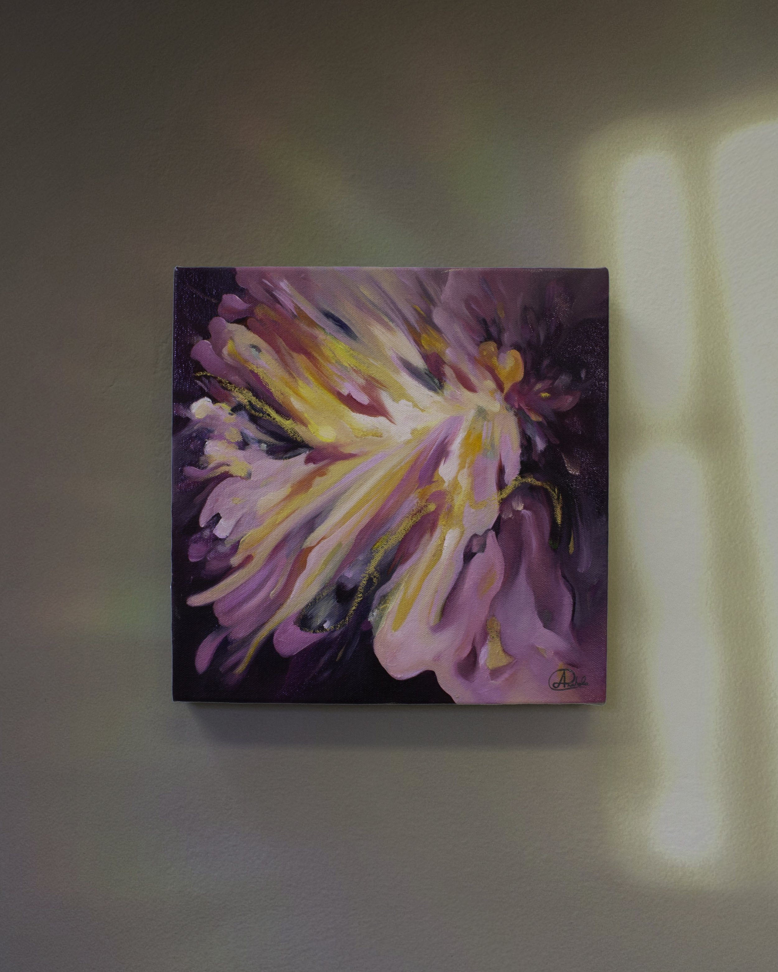 Angel Aura light reflections on wall.jpg