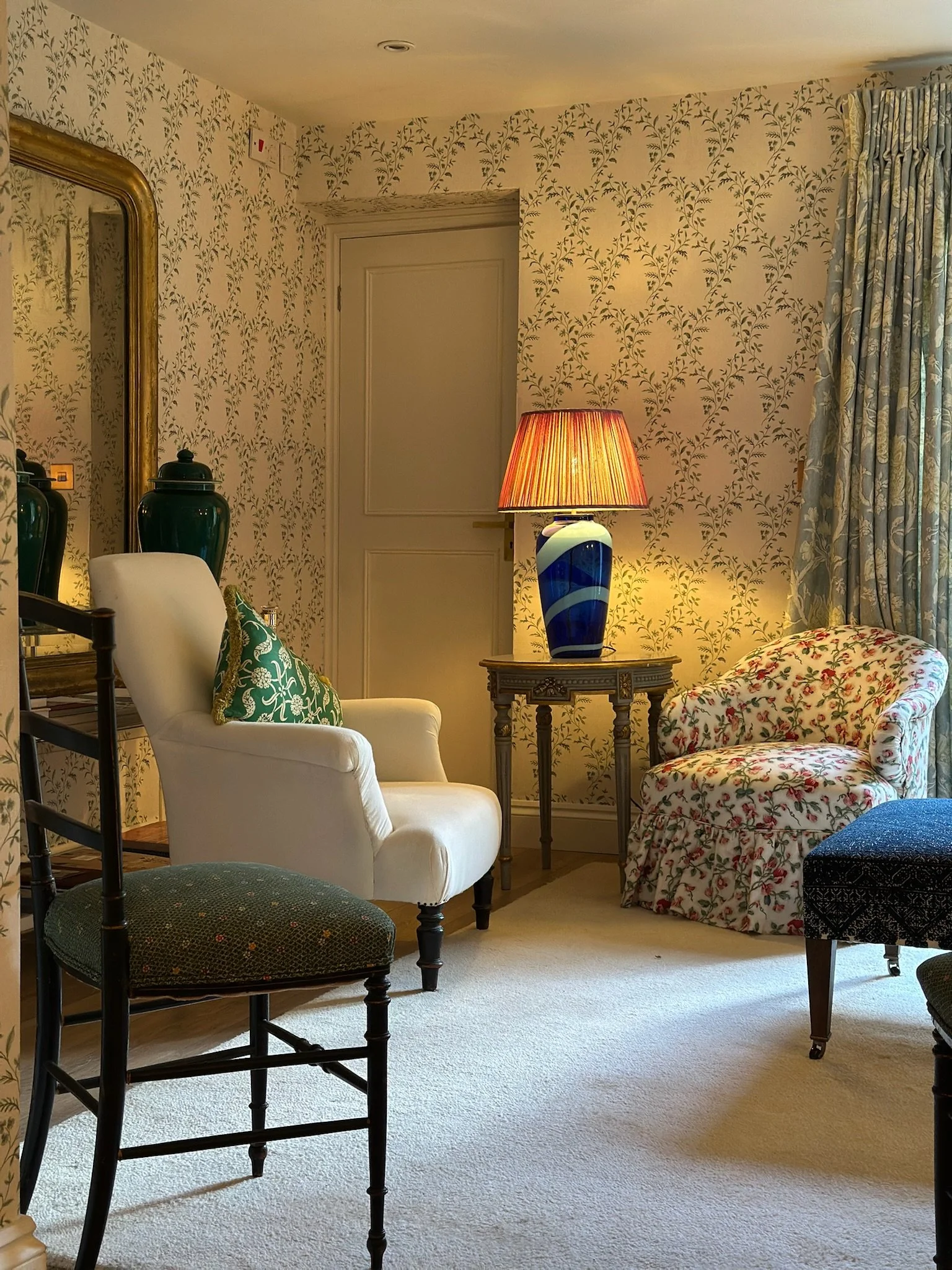 Susan Osbourne Spring Showroom 01.jpg