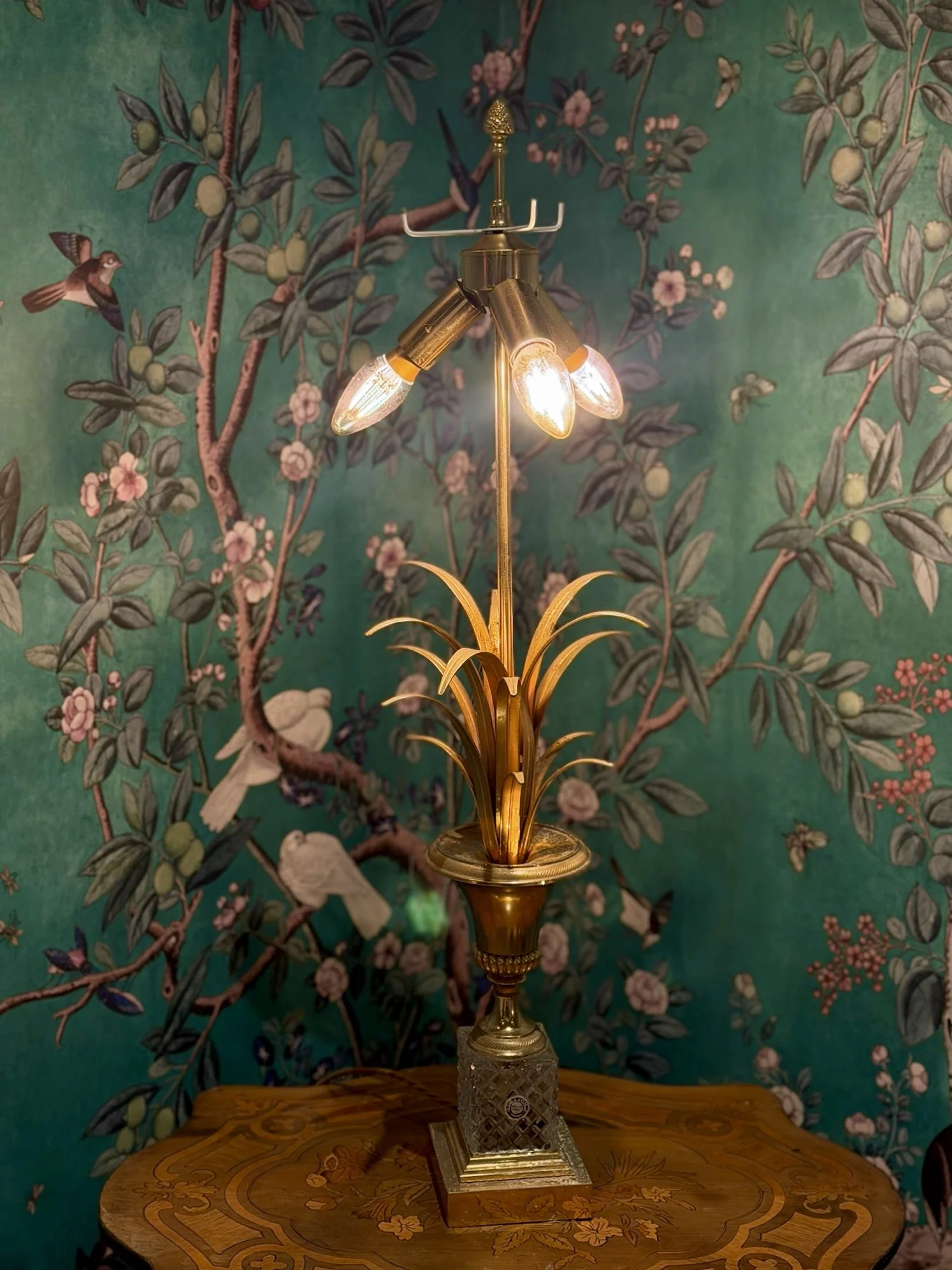 Baccarat Lamp 04.jpg