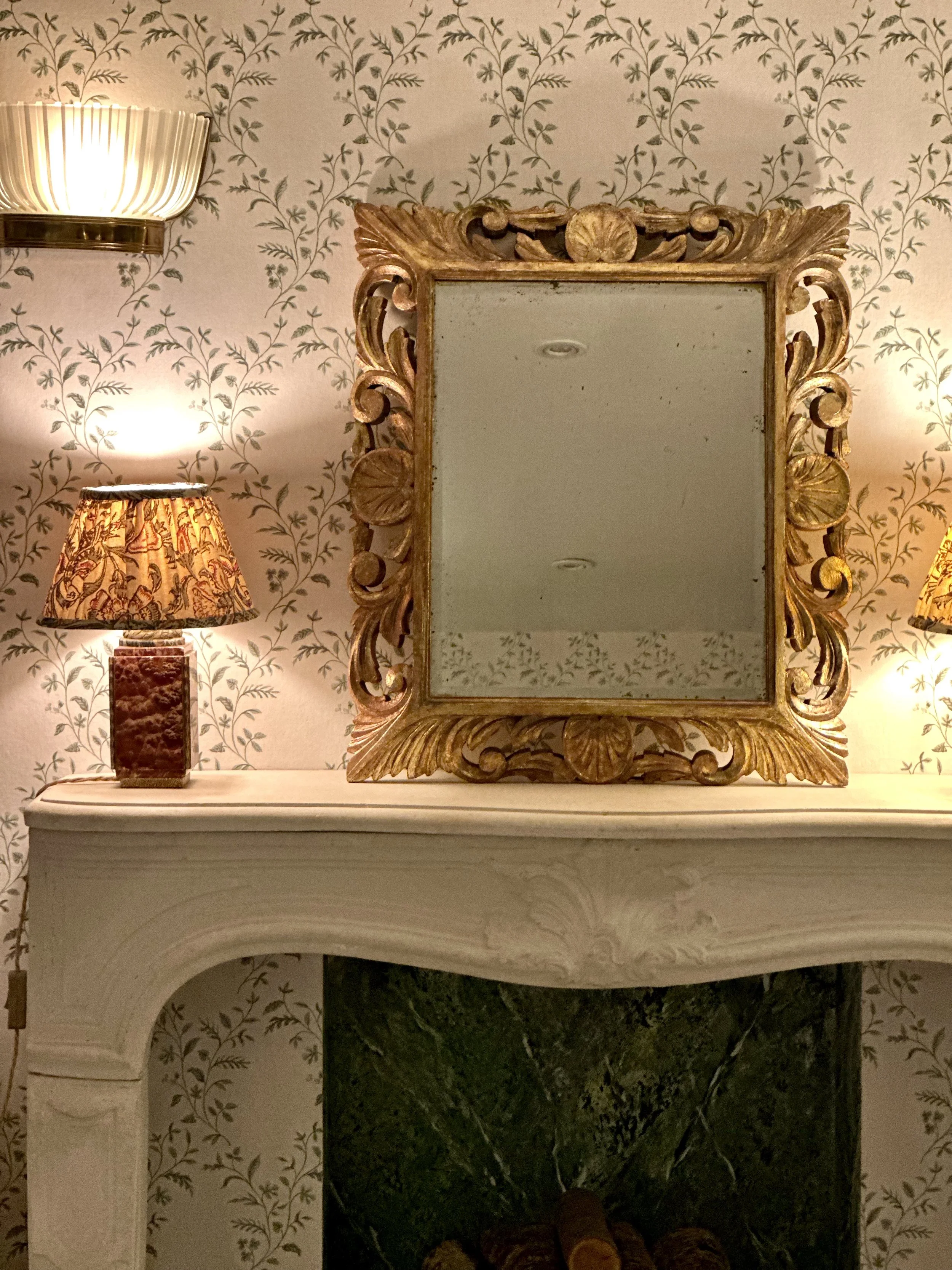 Mantel Mirror 07.jpg