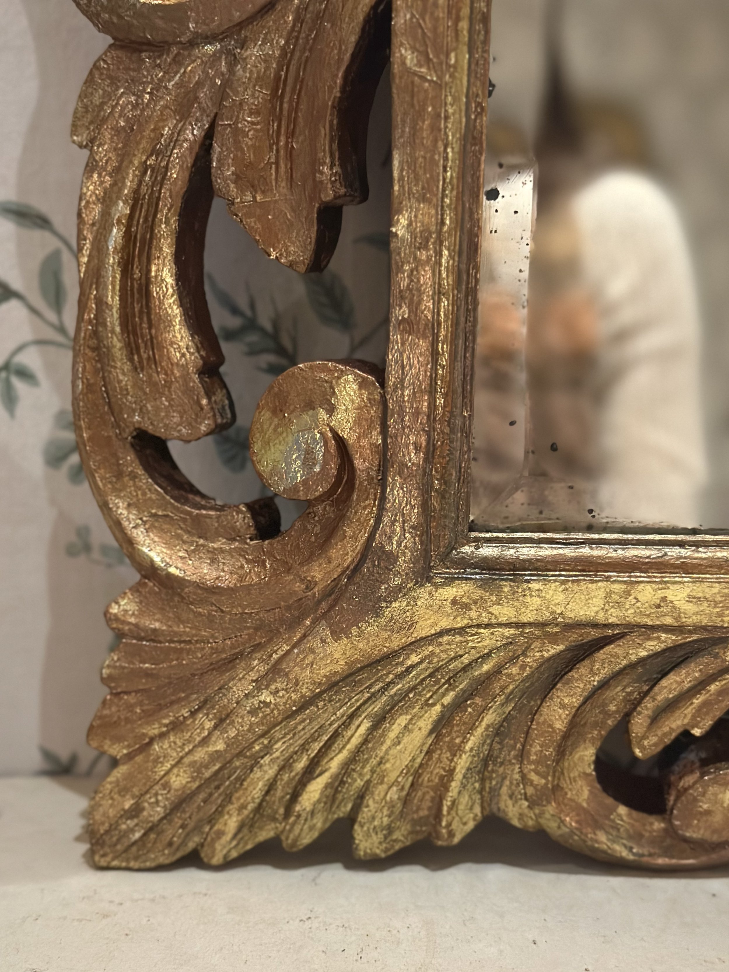 Mantel Mirror 03.jpg