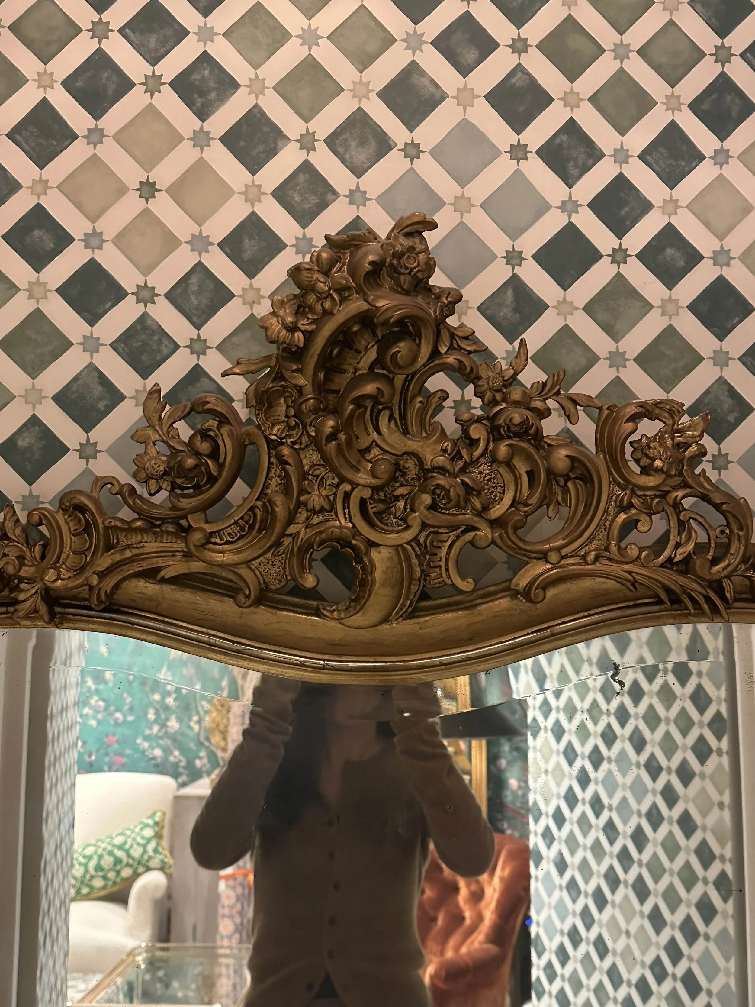 Pre-Revolutionary Mirror 02.jpg