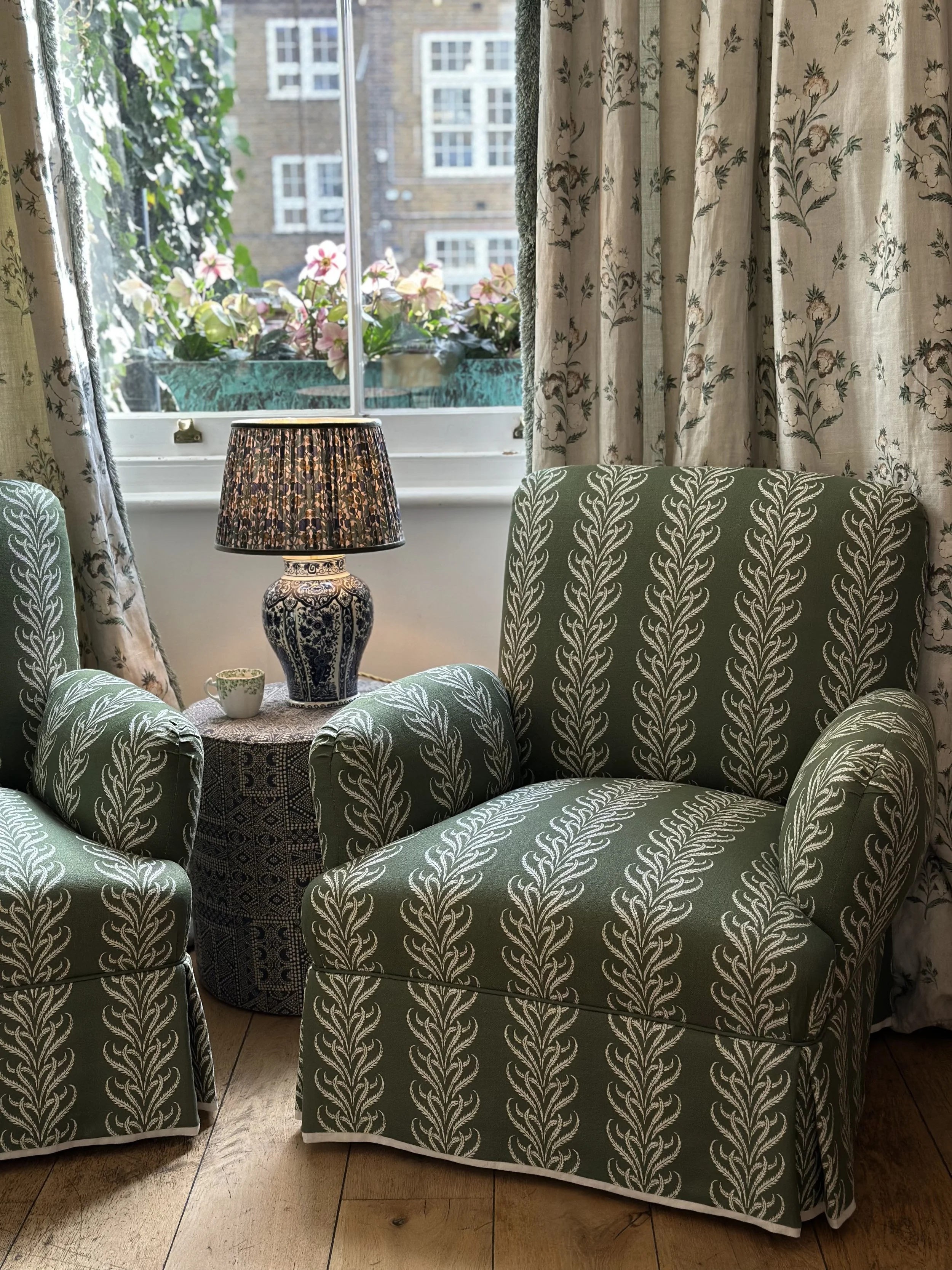 Pair of Cinny Armchairs 04.jpg