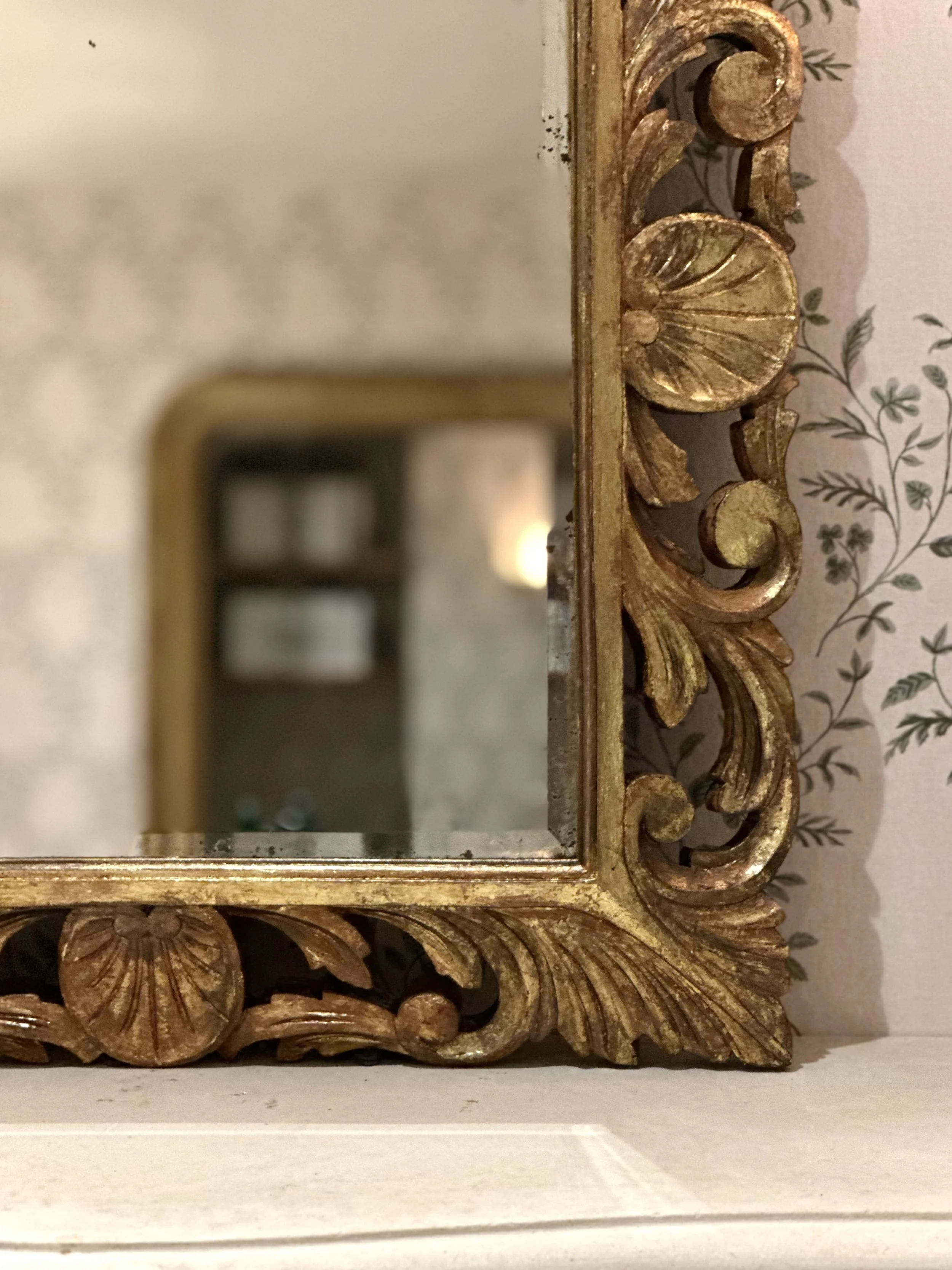 Mantel Mirror 02.jpg