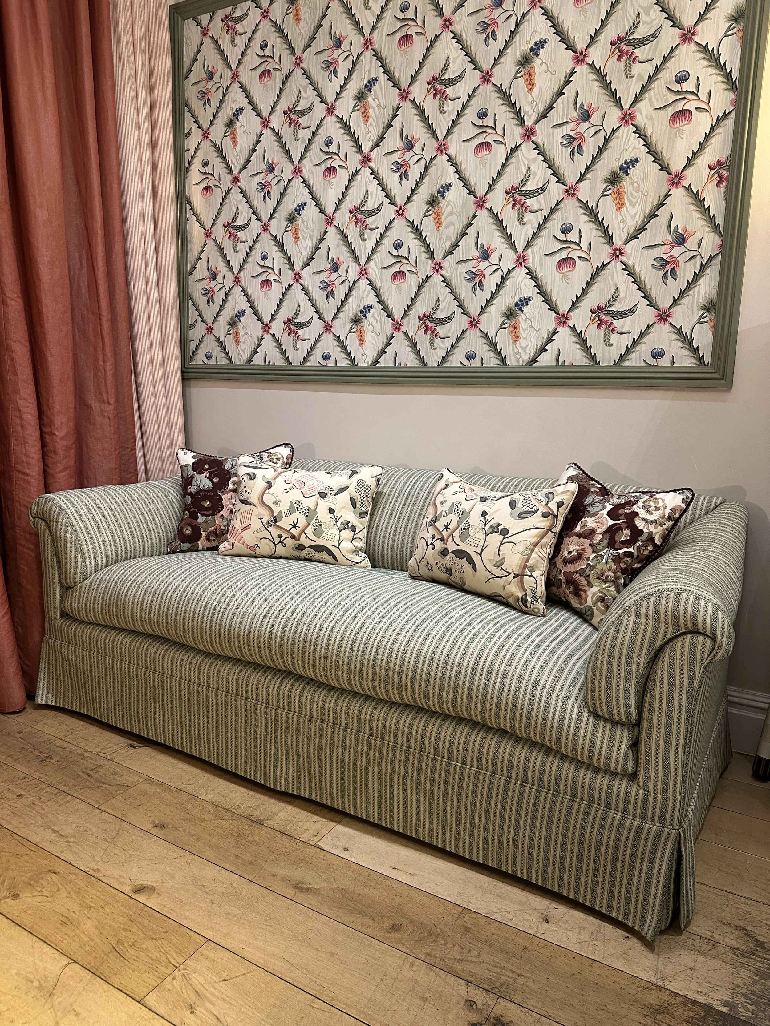 Portalington Sofa 11.jpg