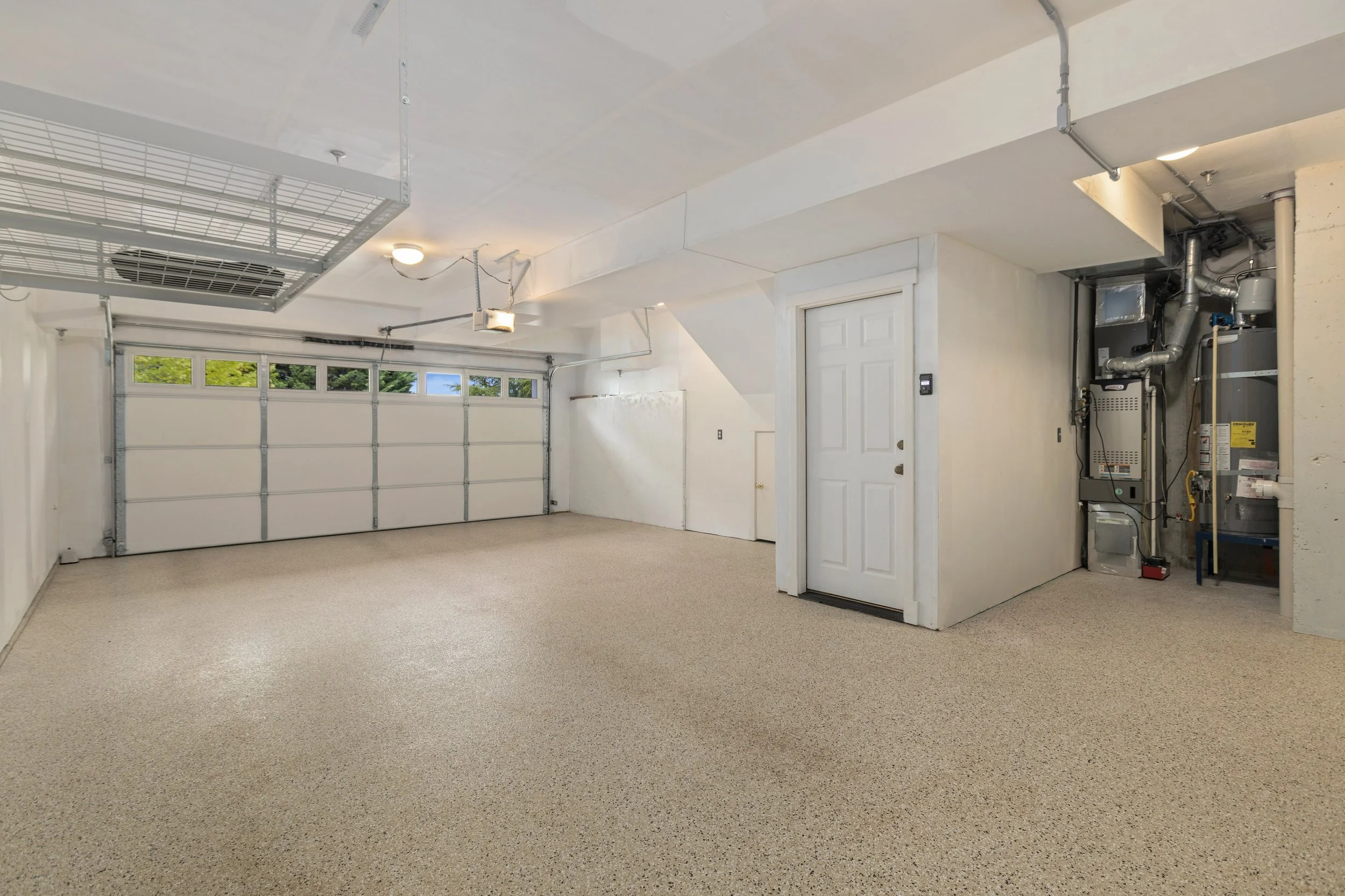 35 - Garage 2.jpg