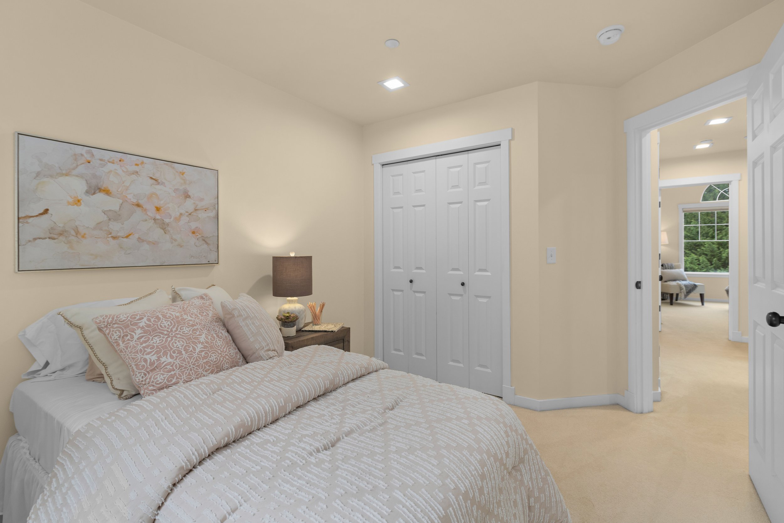 34 - 2 Bedroom 2.jpg