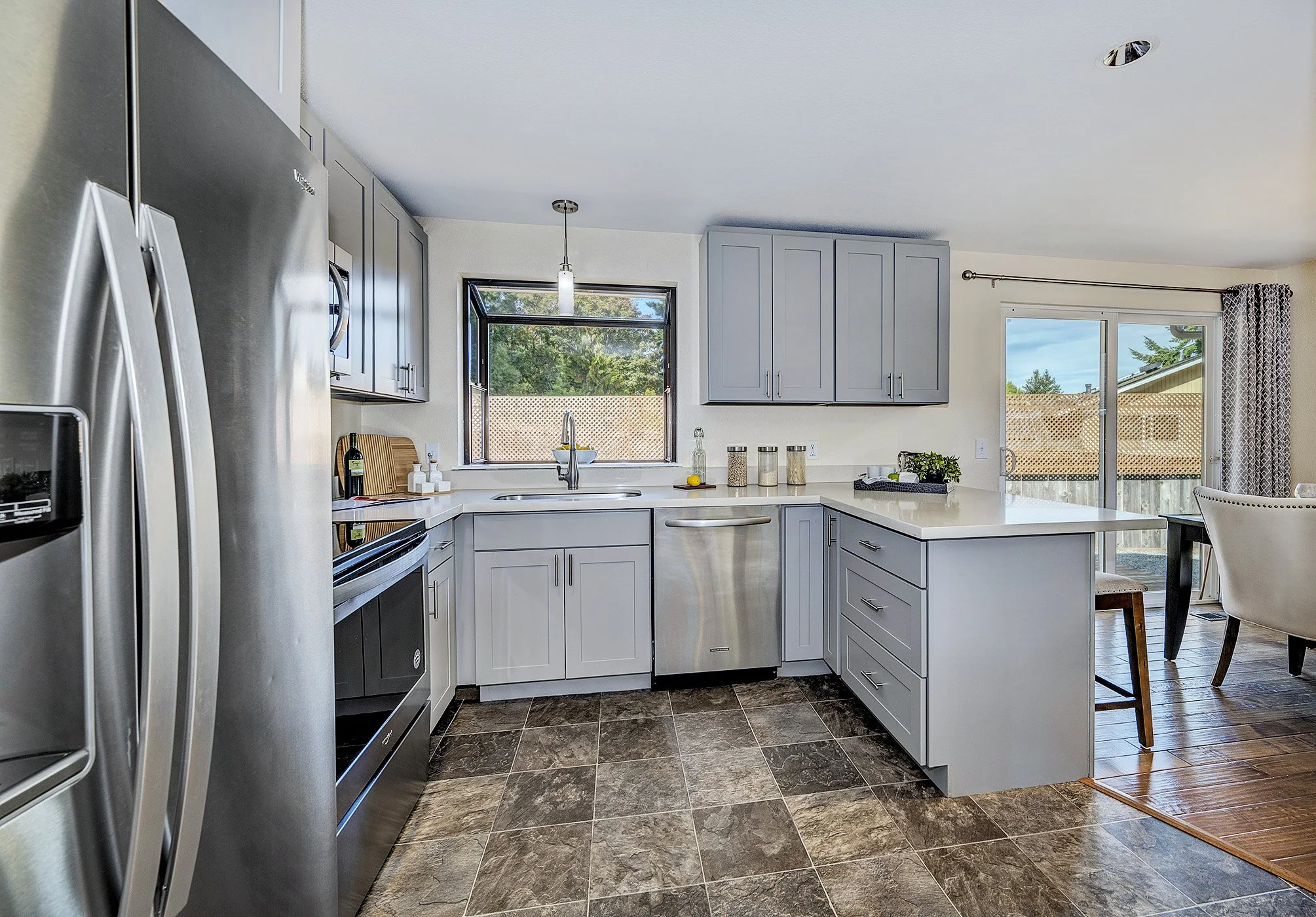 kitchen b.jpg