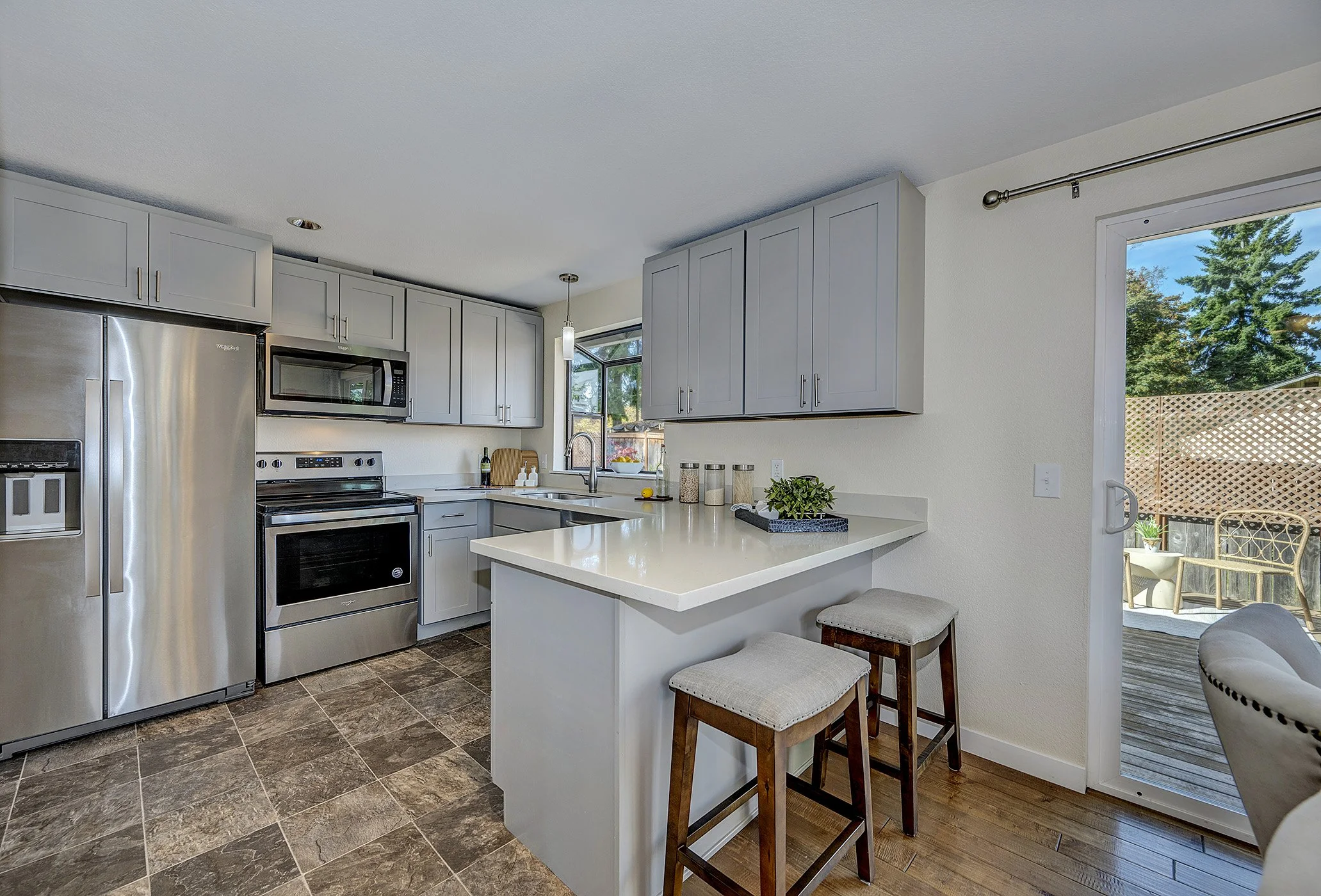 kitchen a.jpg