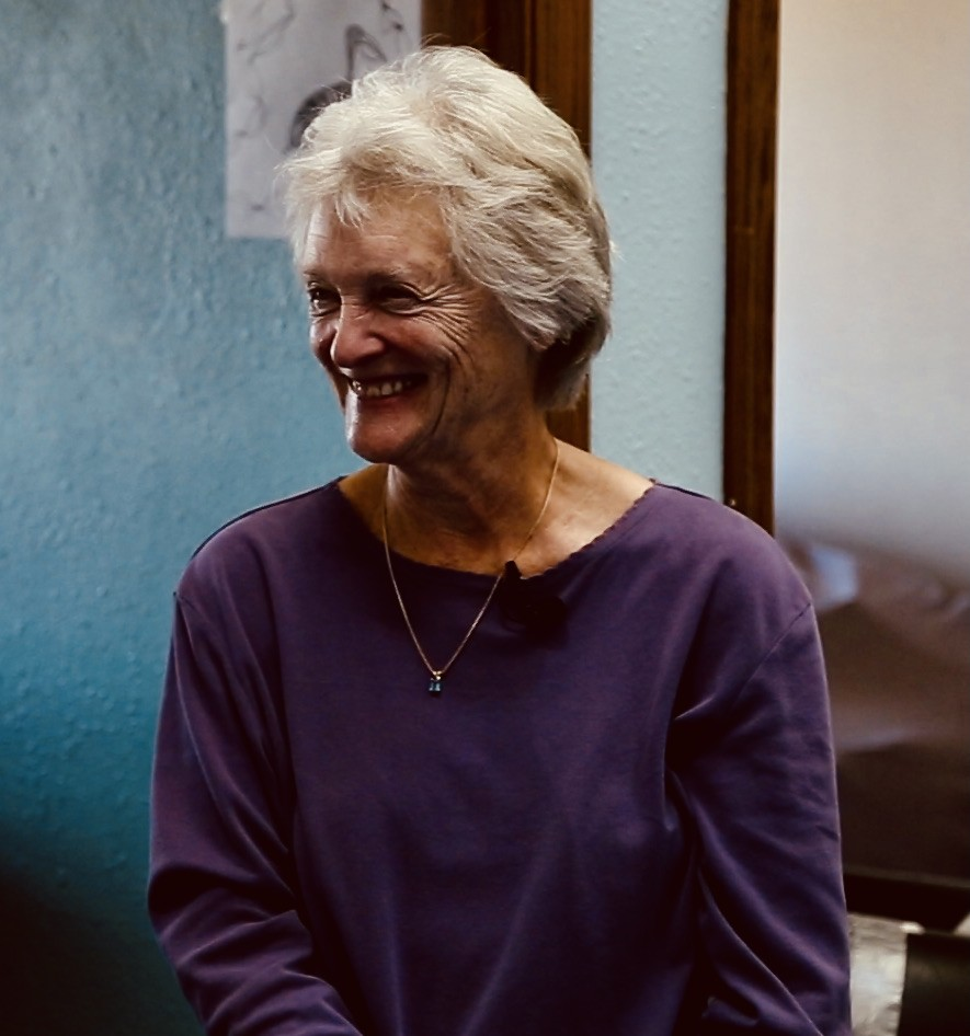 Gestalt Language Processing with Marge Blanc