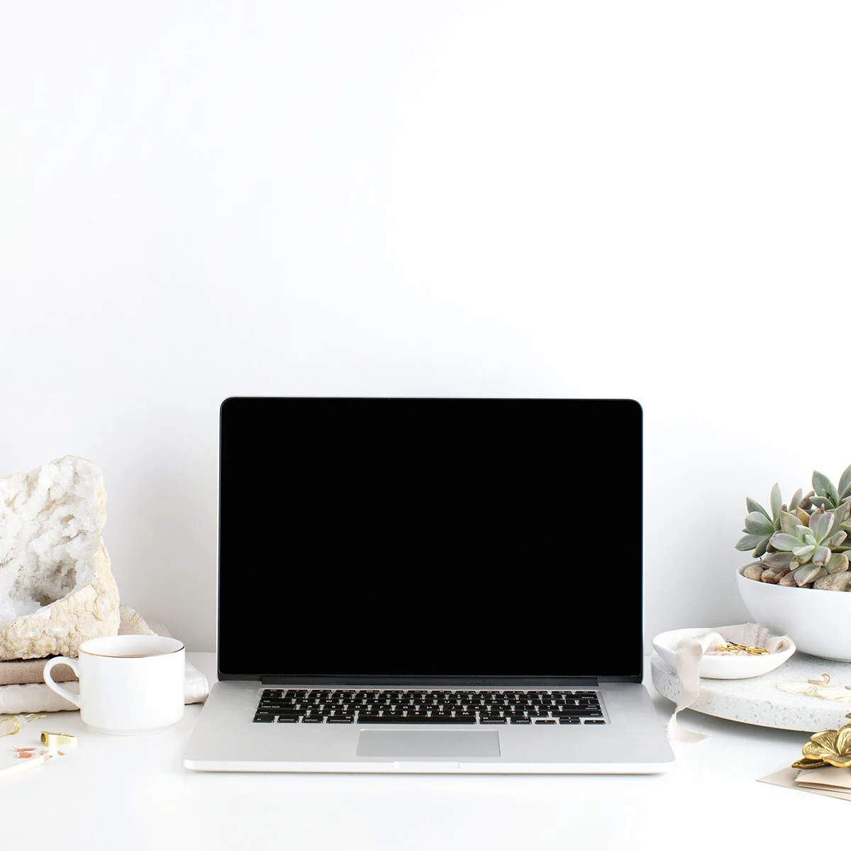 4 Steps to Hosting a Online Essential Oil Class