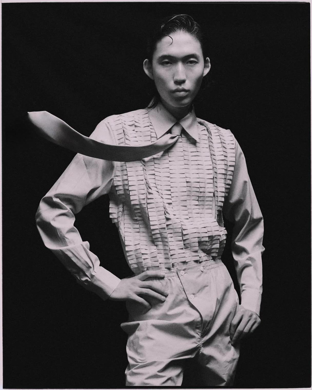 vogue_philippines_shapes_of_the_silence (24)