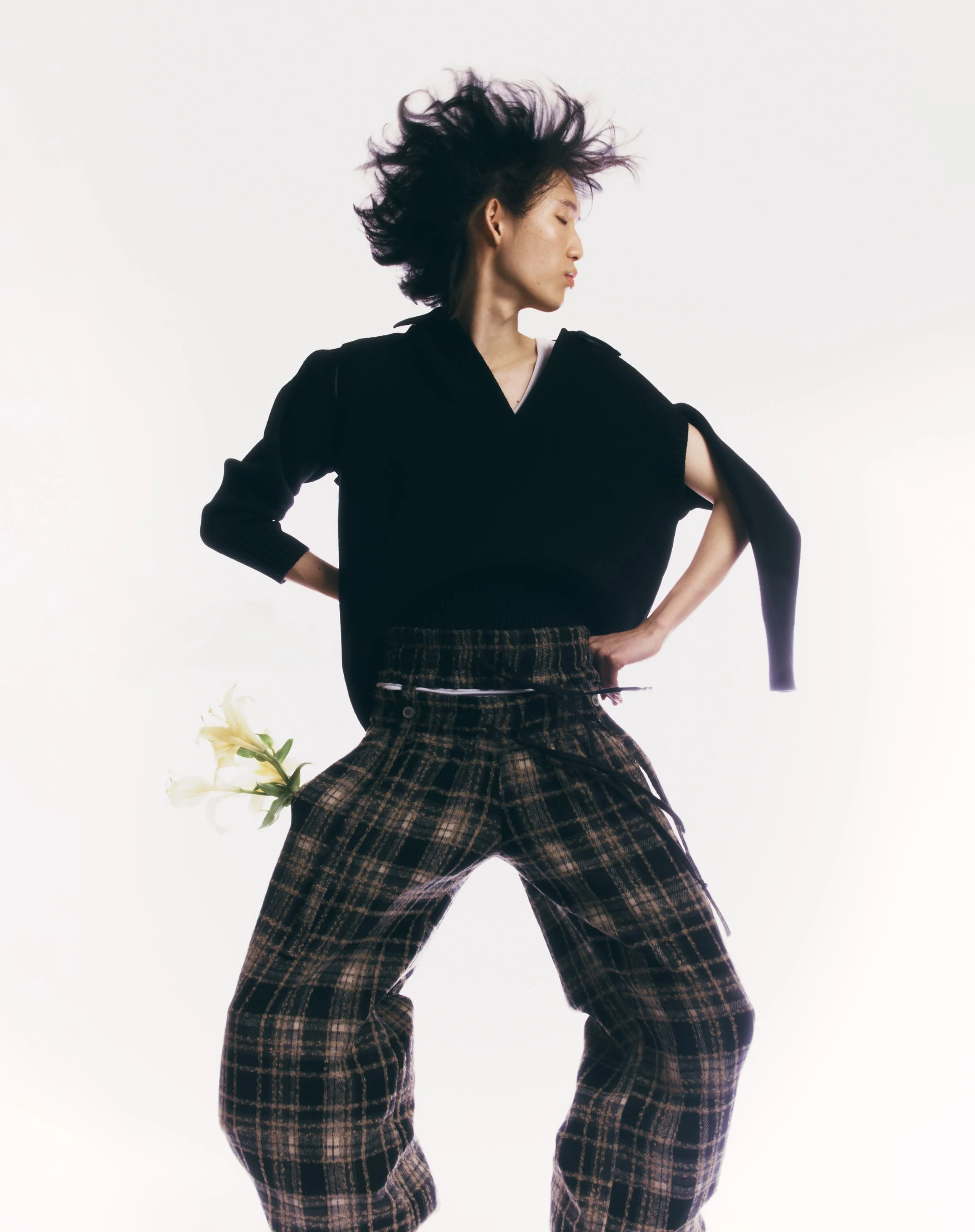 vogue_philippines_shapes_of_the_silence (37)