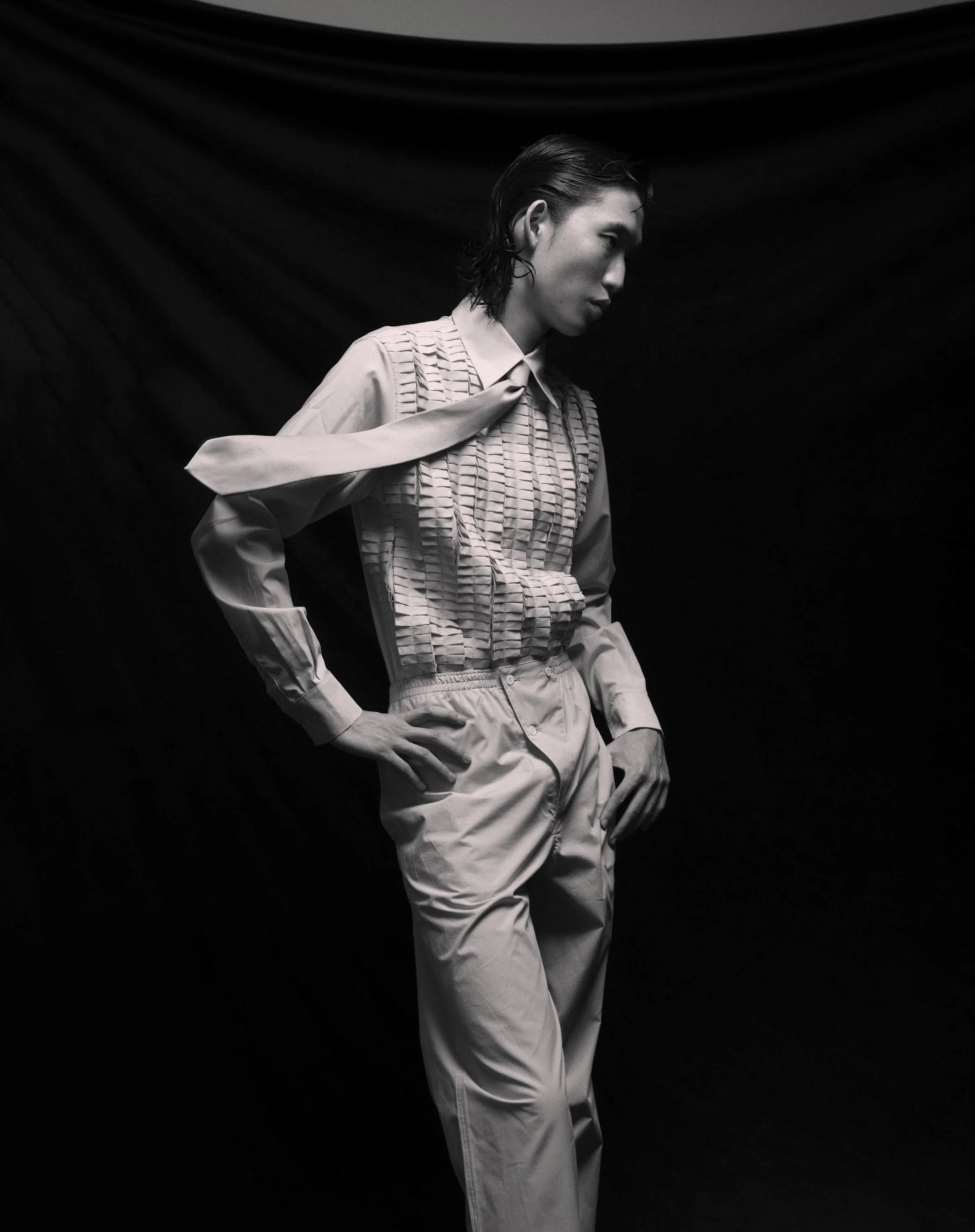 vogue_philippines_shapes_of_the_silence (21)