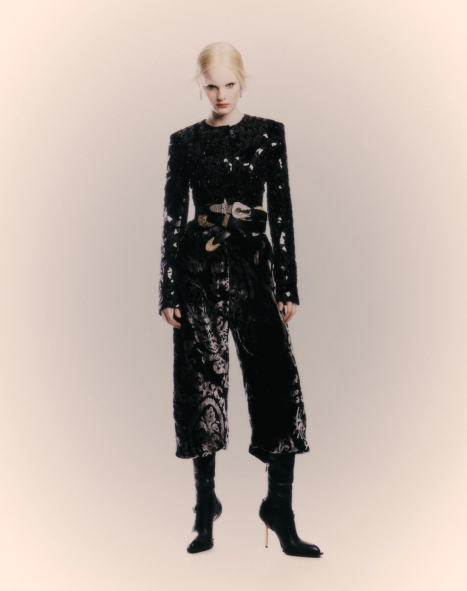 Vogue_portugal_september_issue_the_wisdom (50)