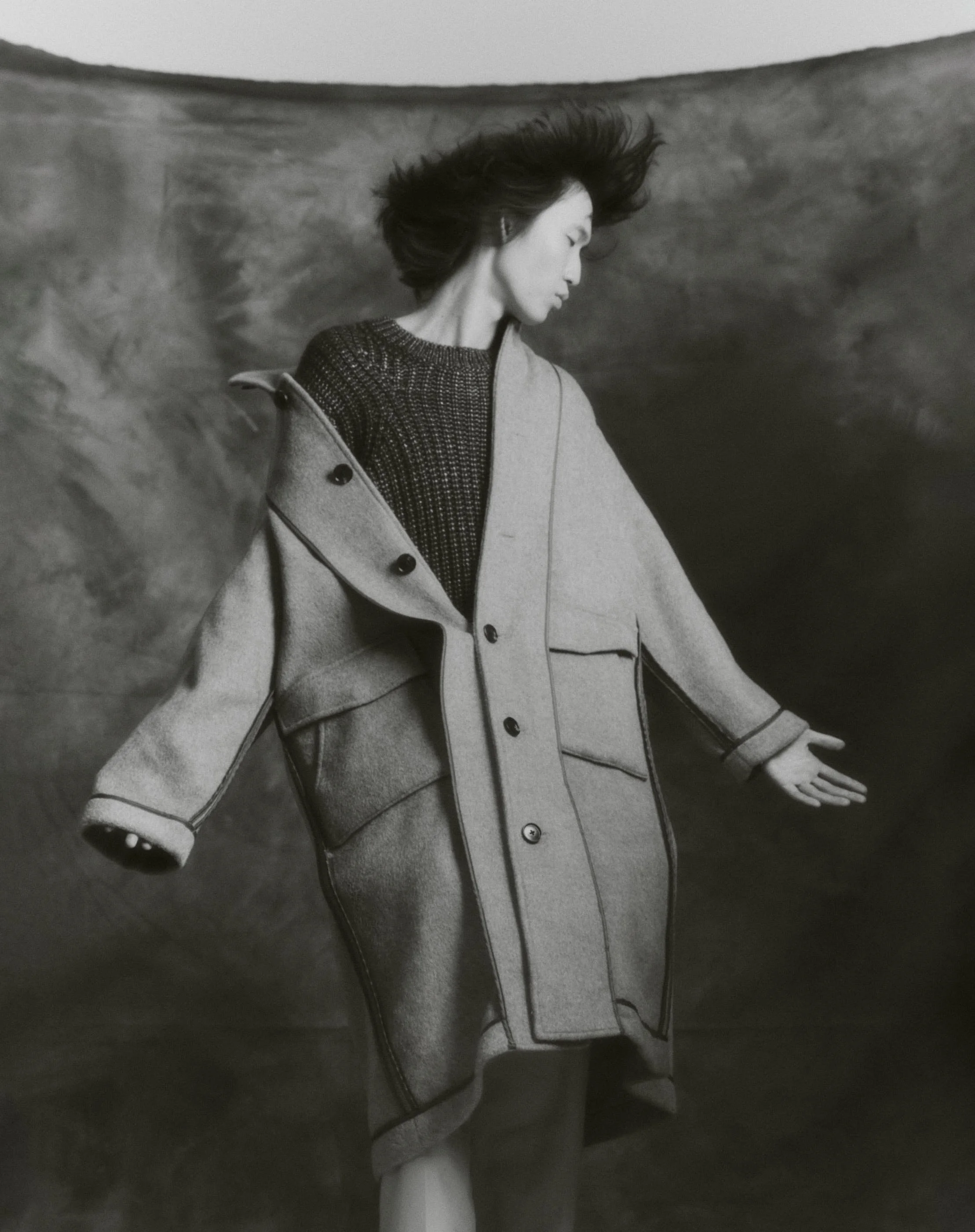 vogue_philippines_shapes_of_the_silence (14)