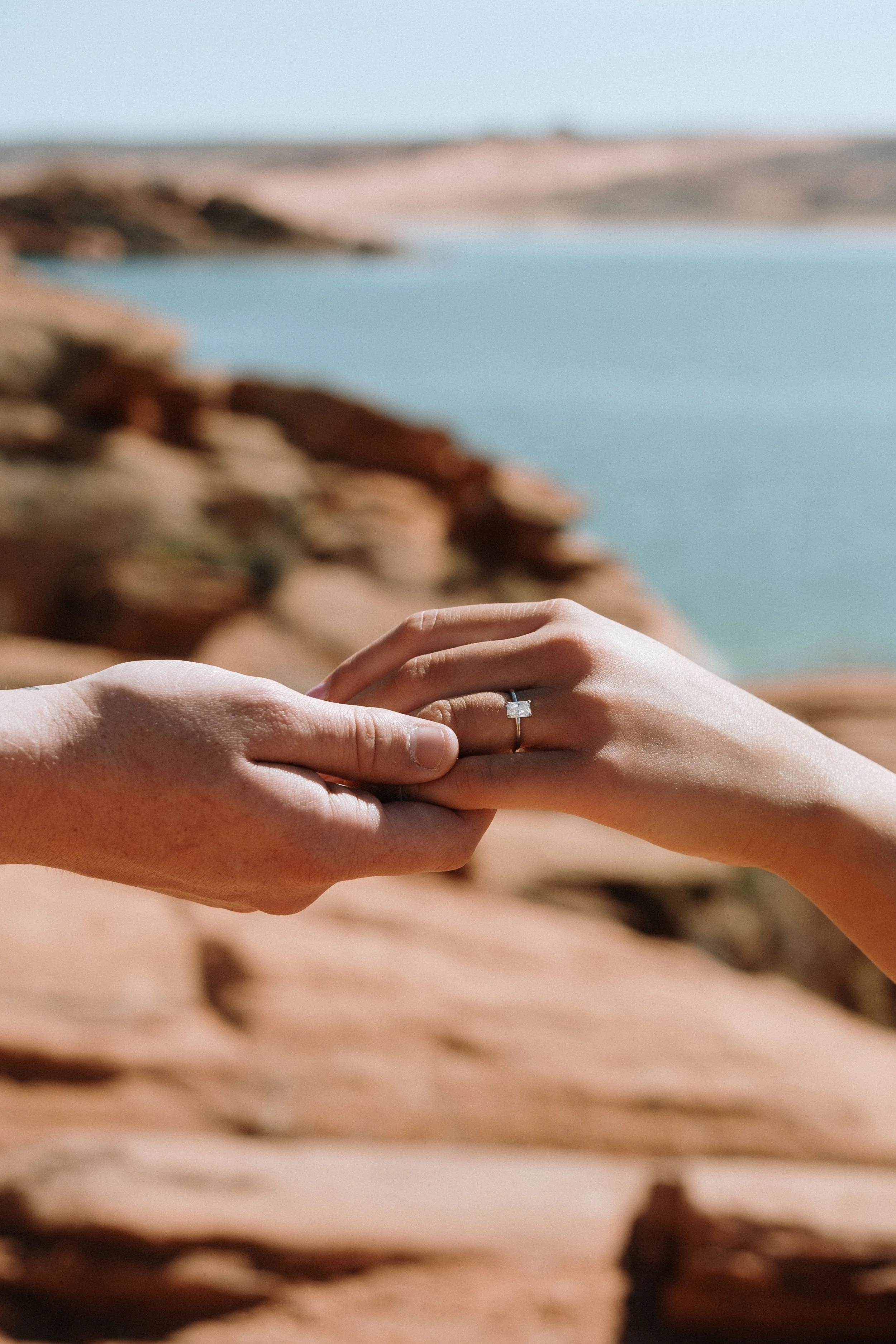 Leeann &amp; Austin - Sand Hollow Engagement 