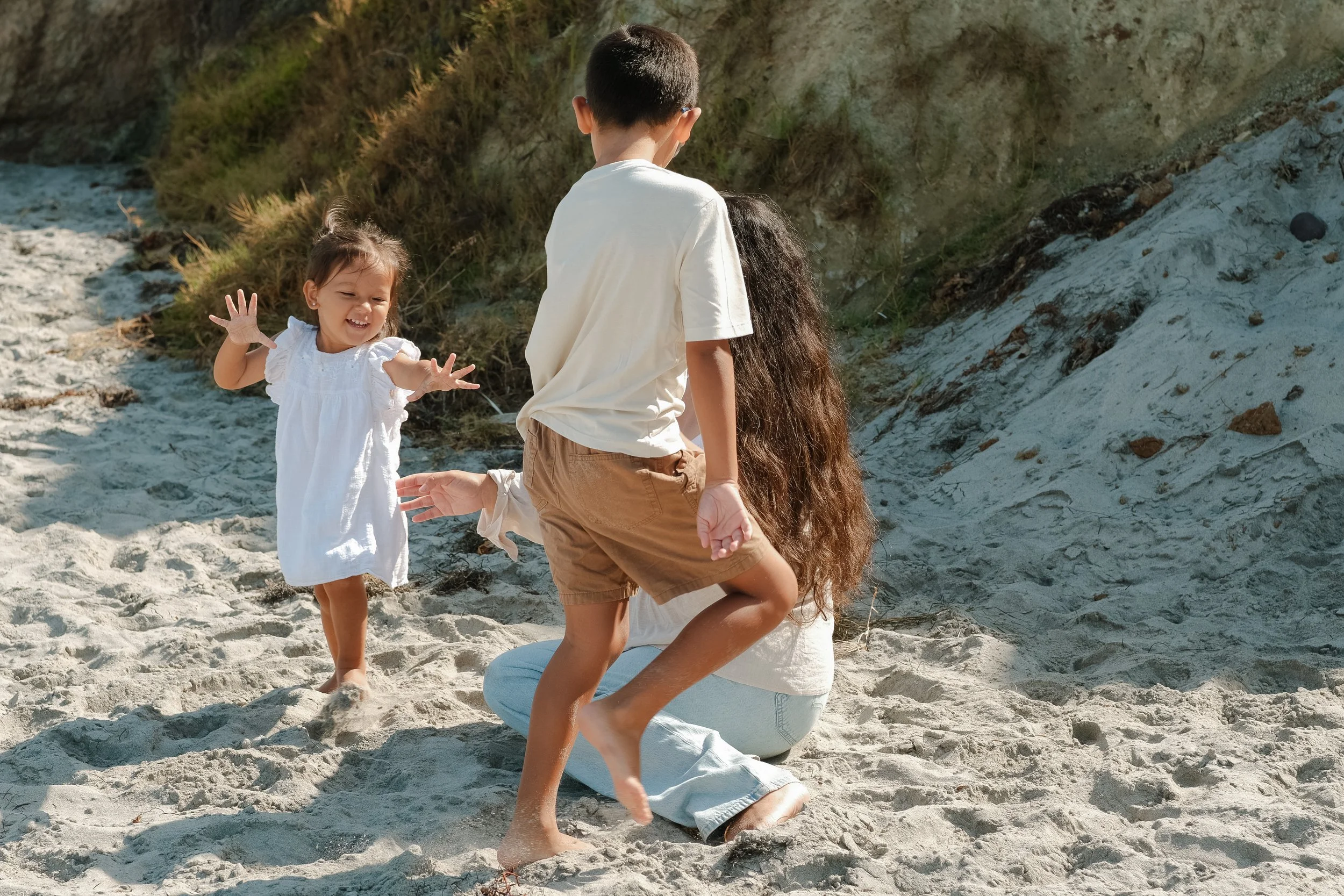 FamilyBeachSession-3742.jpg