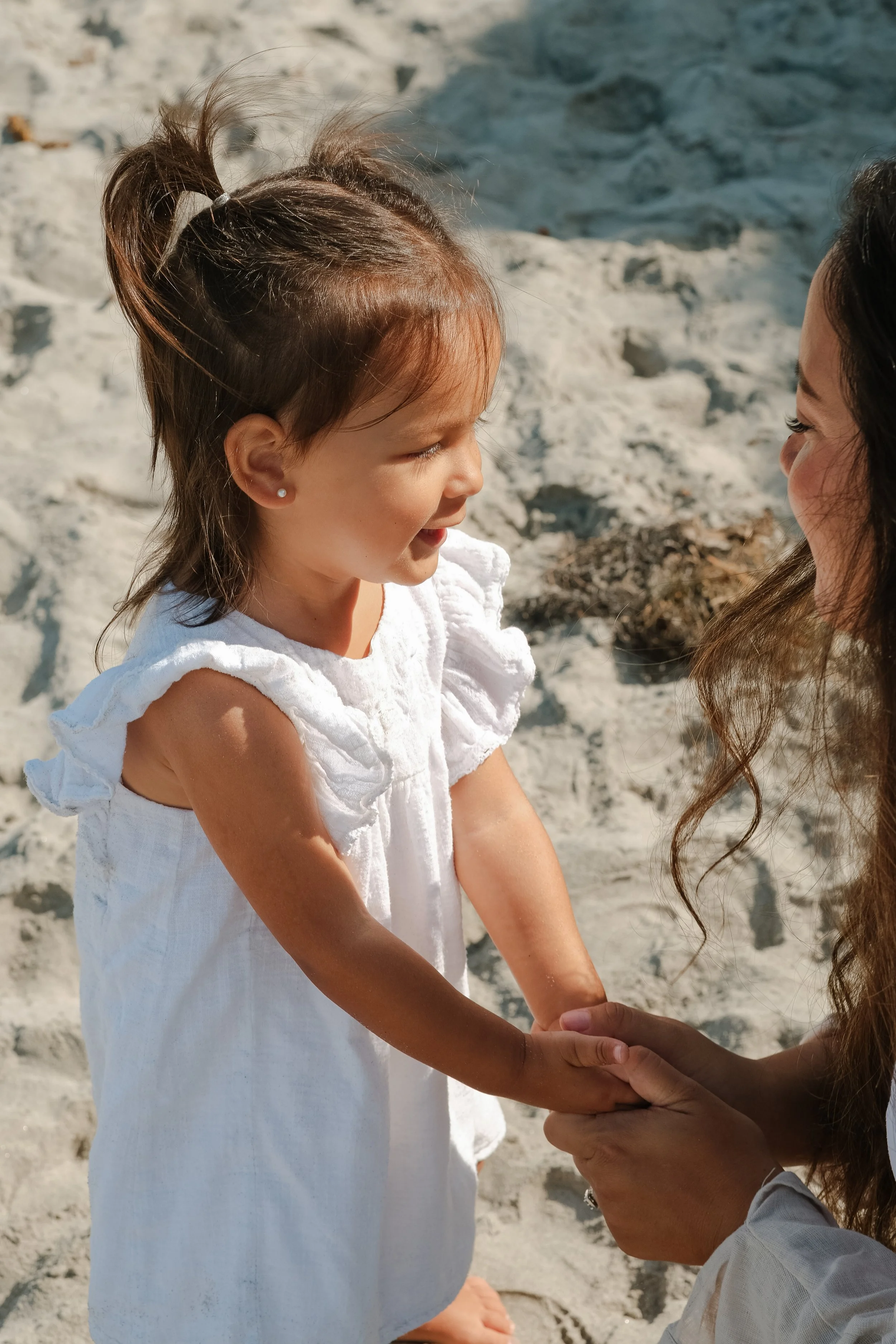 FamilyBeachSession-3813.jpg