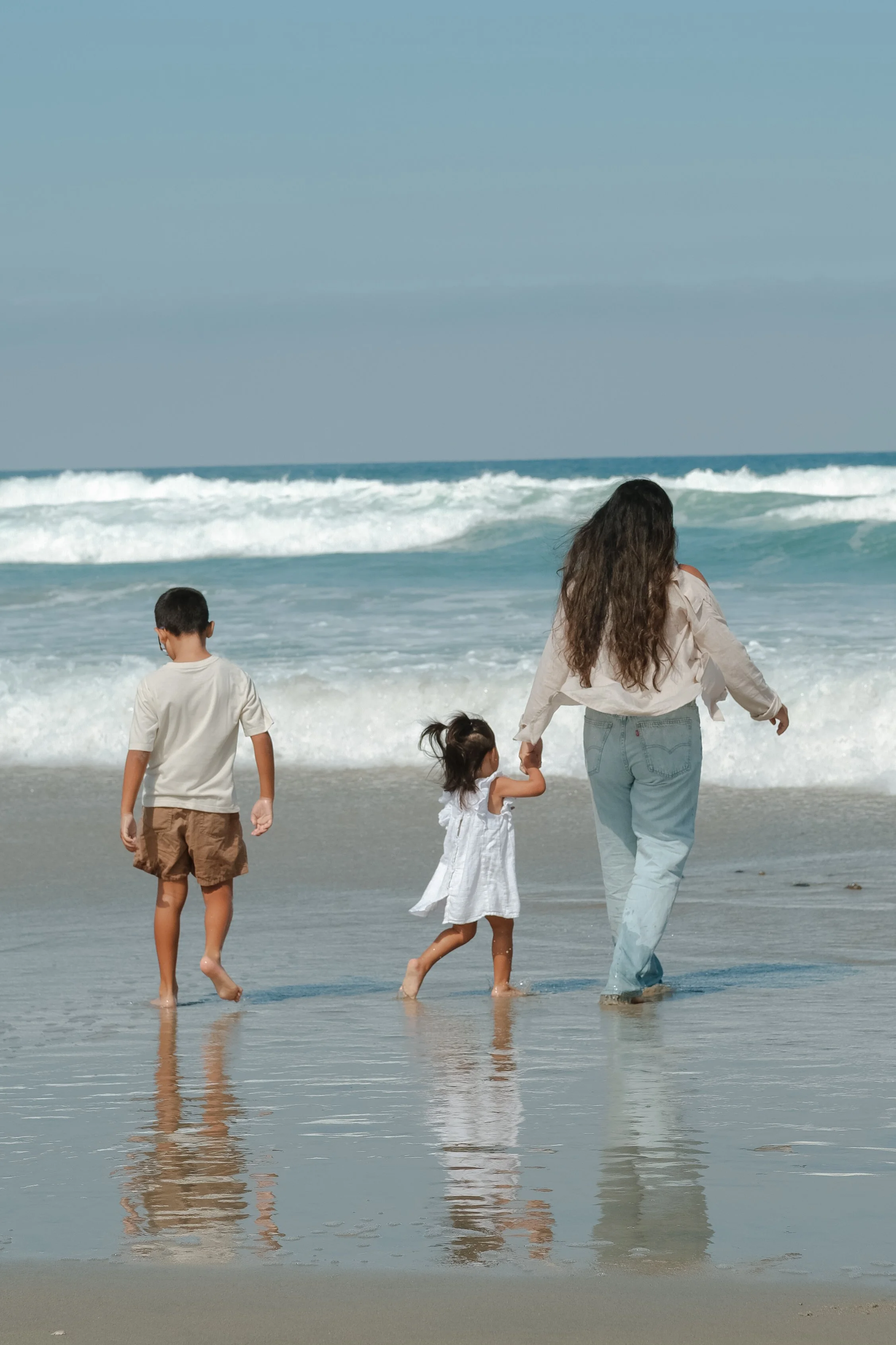 FamilyBeachSession-4002.jpg