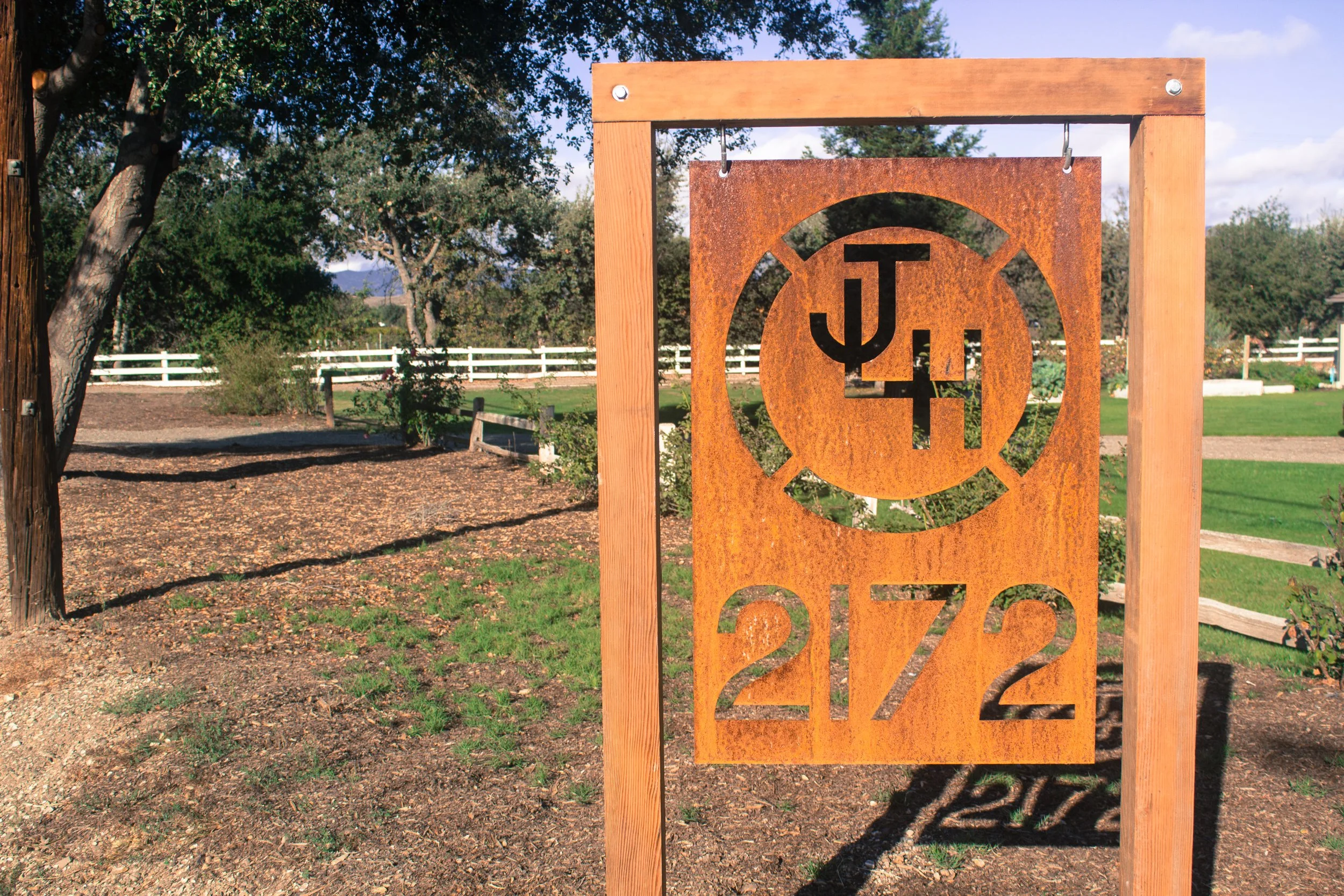 J. L. HUNT DOG RANCH