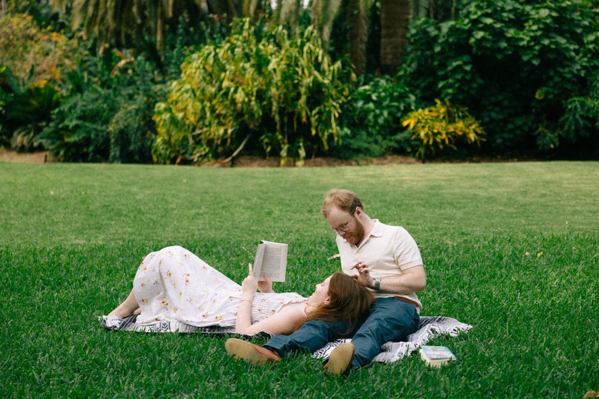 Garden_Locations_In_grand_Cayman_for_a_taylor_swift_inspired_engagement-10.jpg