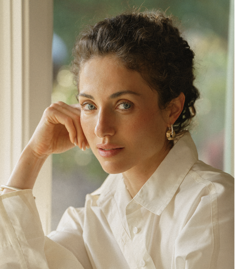 Anastasiia De La Cruz, holistic nutritionist