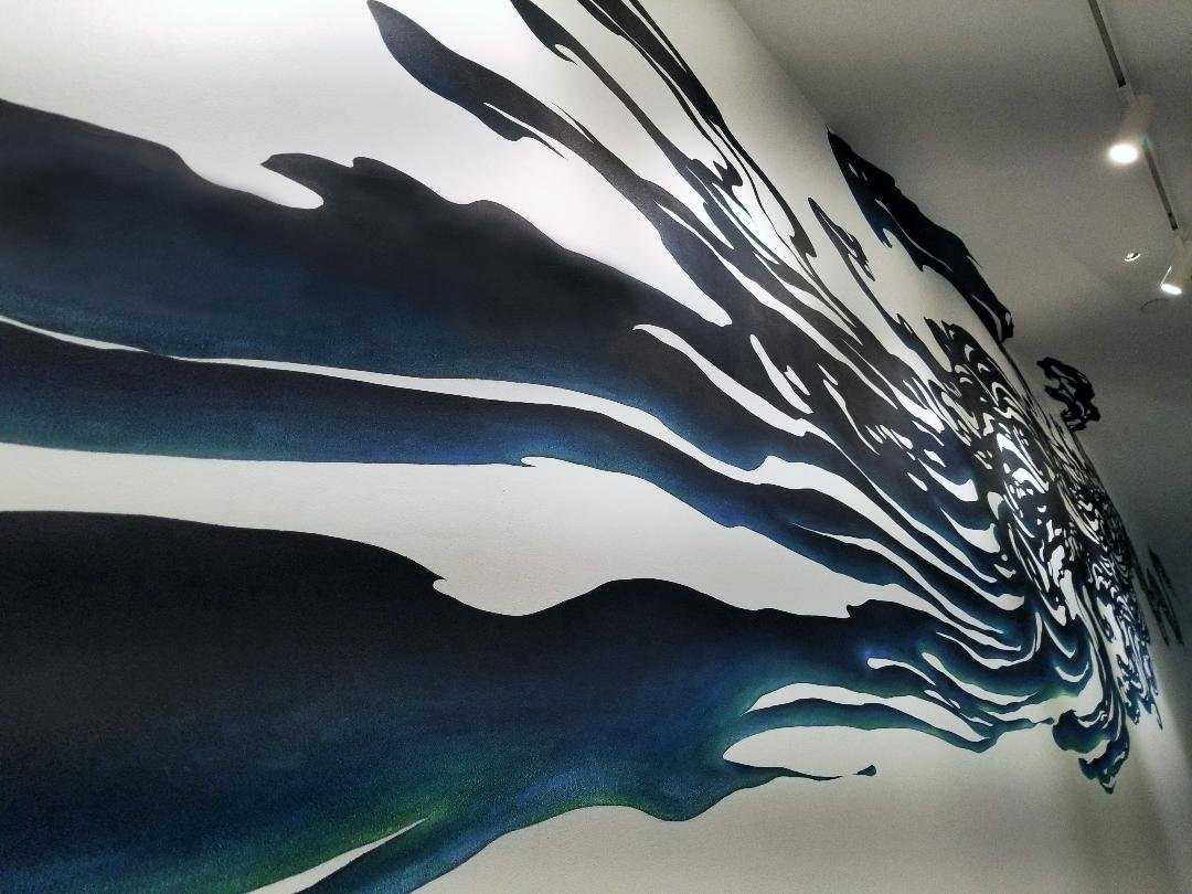 "Divine Move", 2020, acrylic paint, 8.5 x 11 ft * Long term installation at Waterfall Art Foundation © Sun K. Kwak