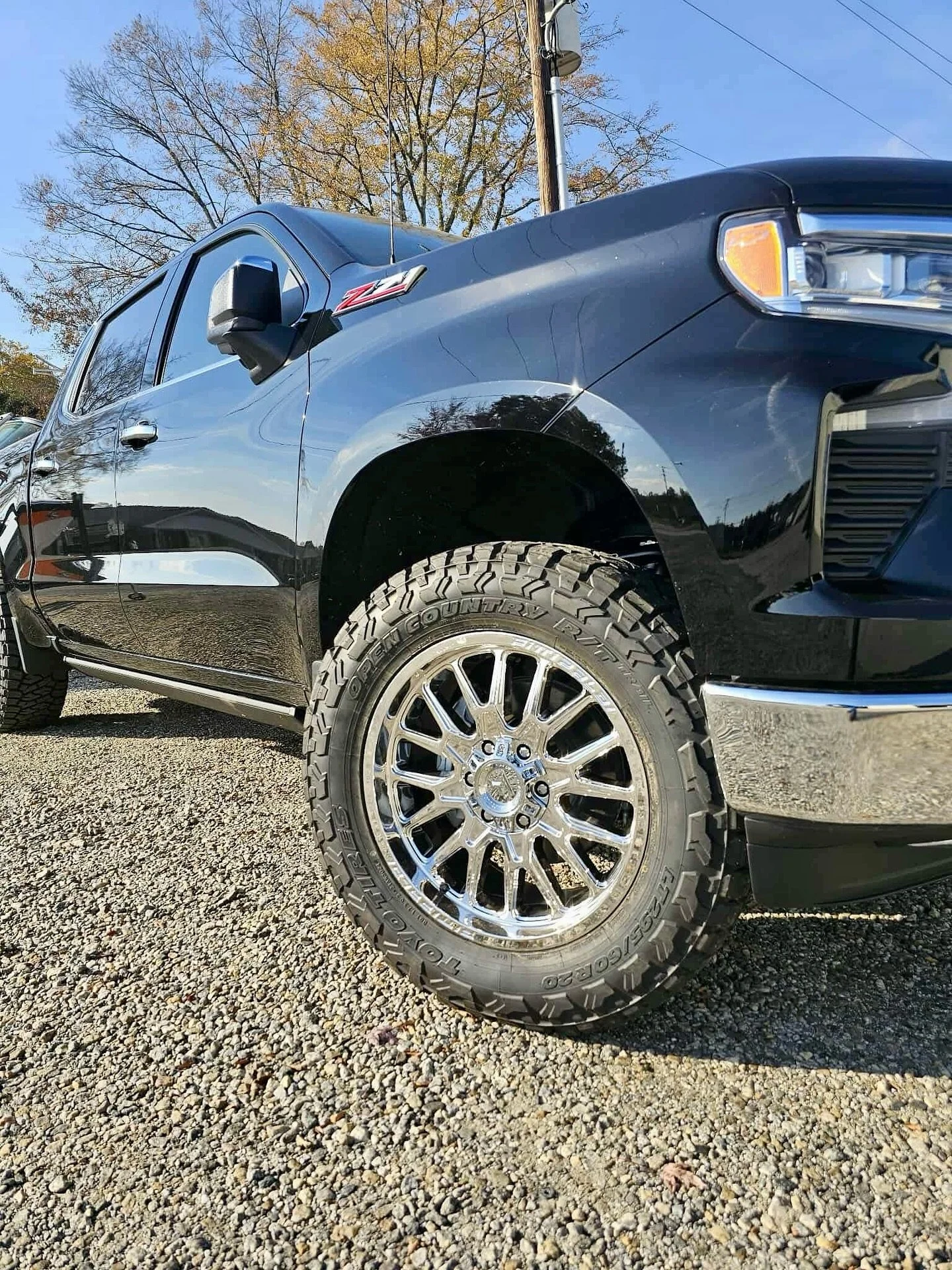 Bold design. Proven performance. @fittipaldiwheels are built to stand out on any truck or SUV. 

Order yours today: performancehitch.com