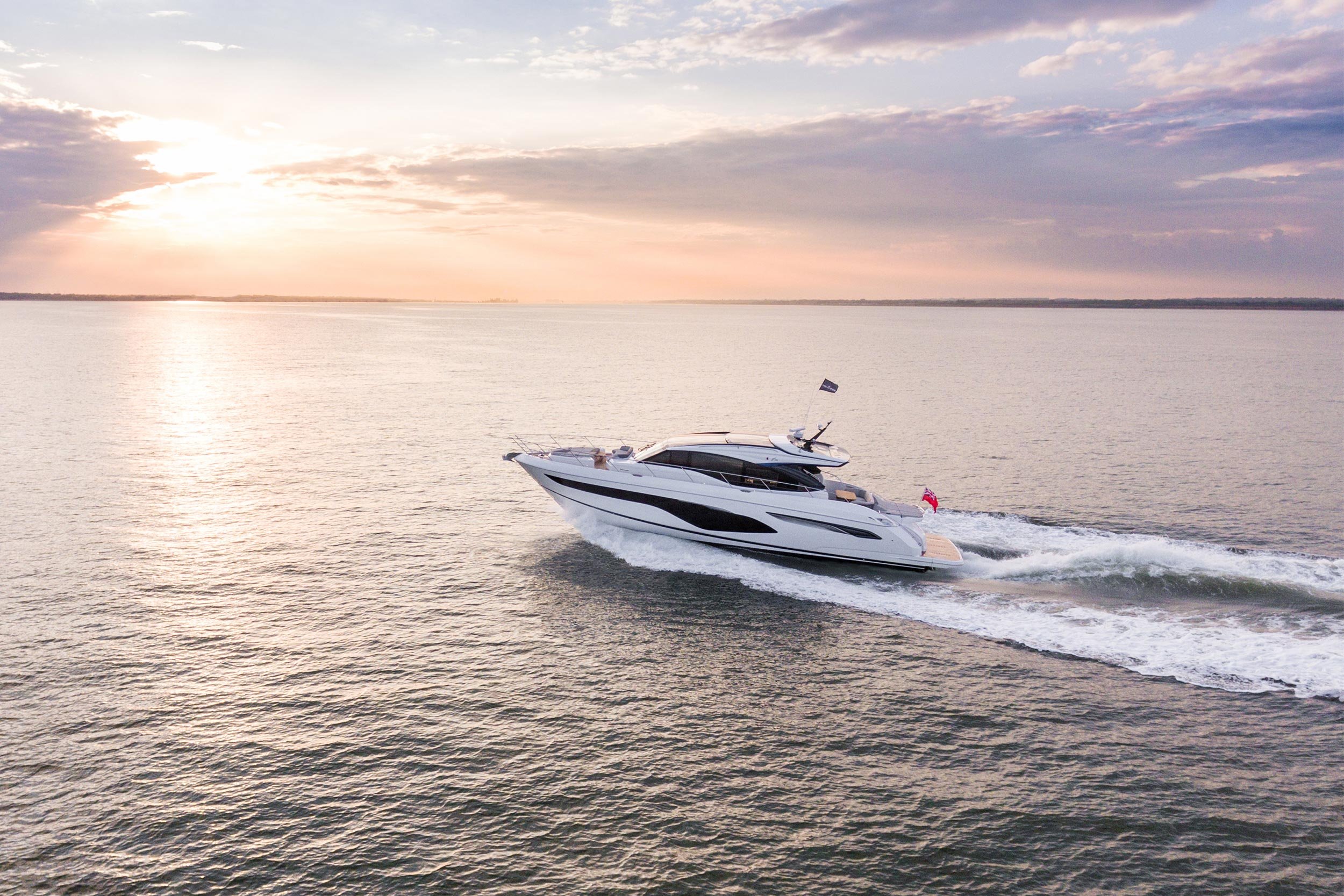 Princess_Yachts_Australia_V60_Exterior_4.jpg