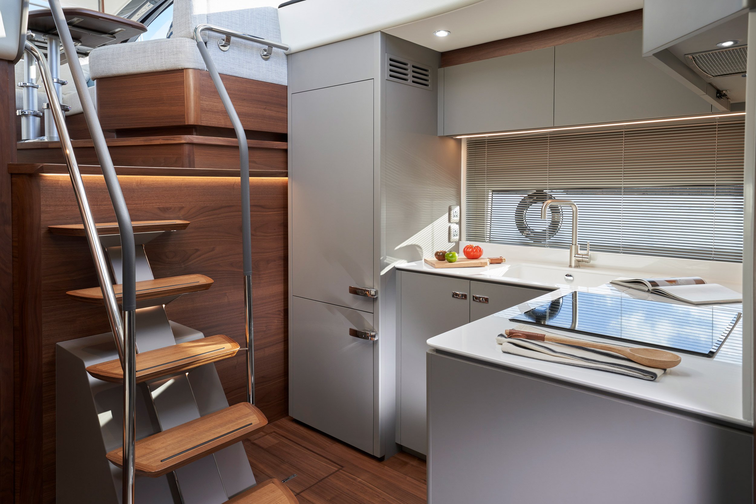 Princess_V50_Interior_Galley.jpg