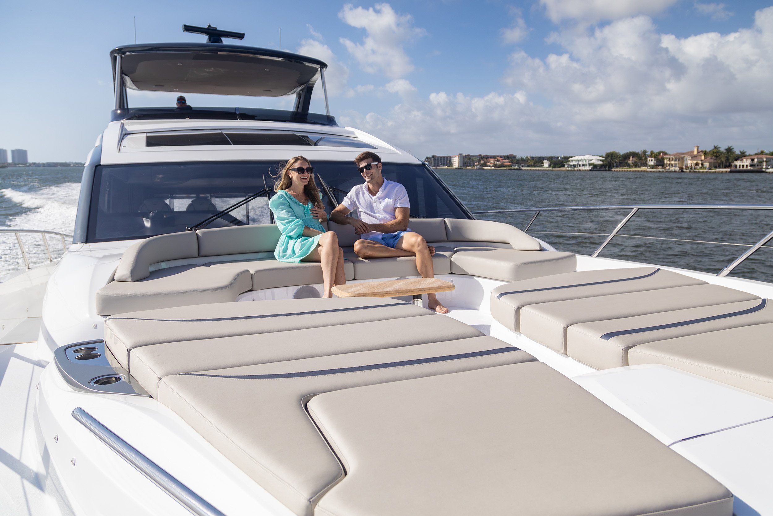 Princess_Yachts_S72_Lifestyle_3.jpg