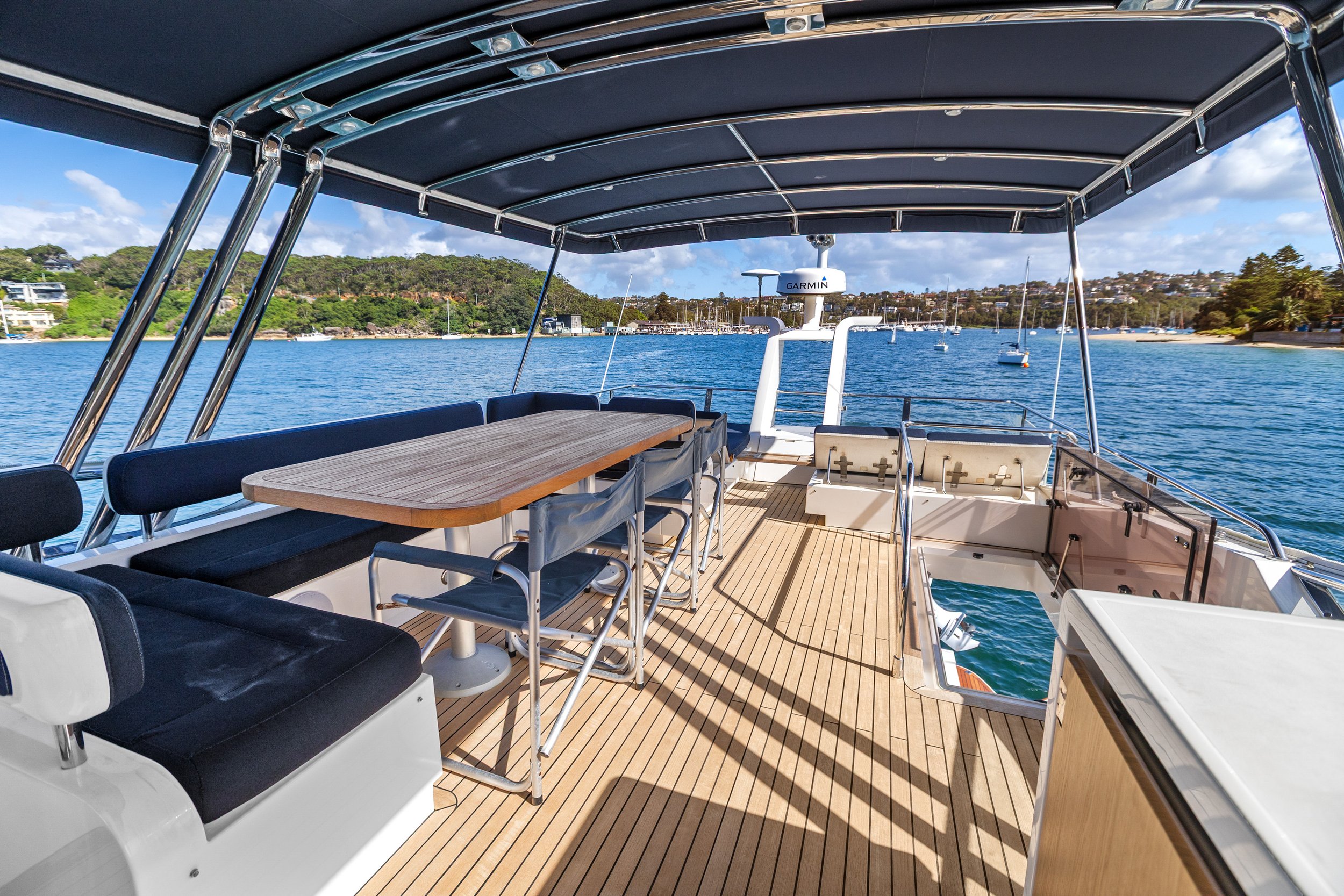 2011_Fairline_Squadron_65.jpeg