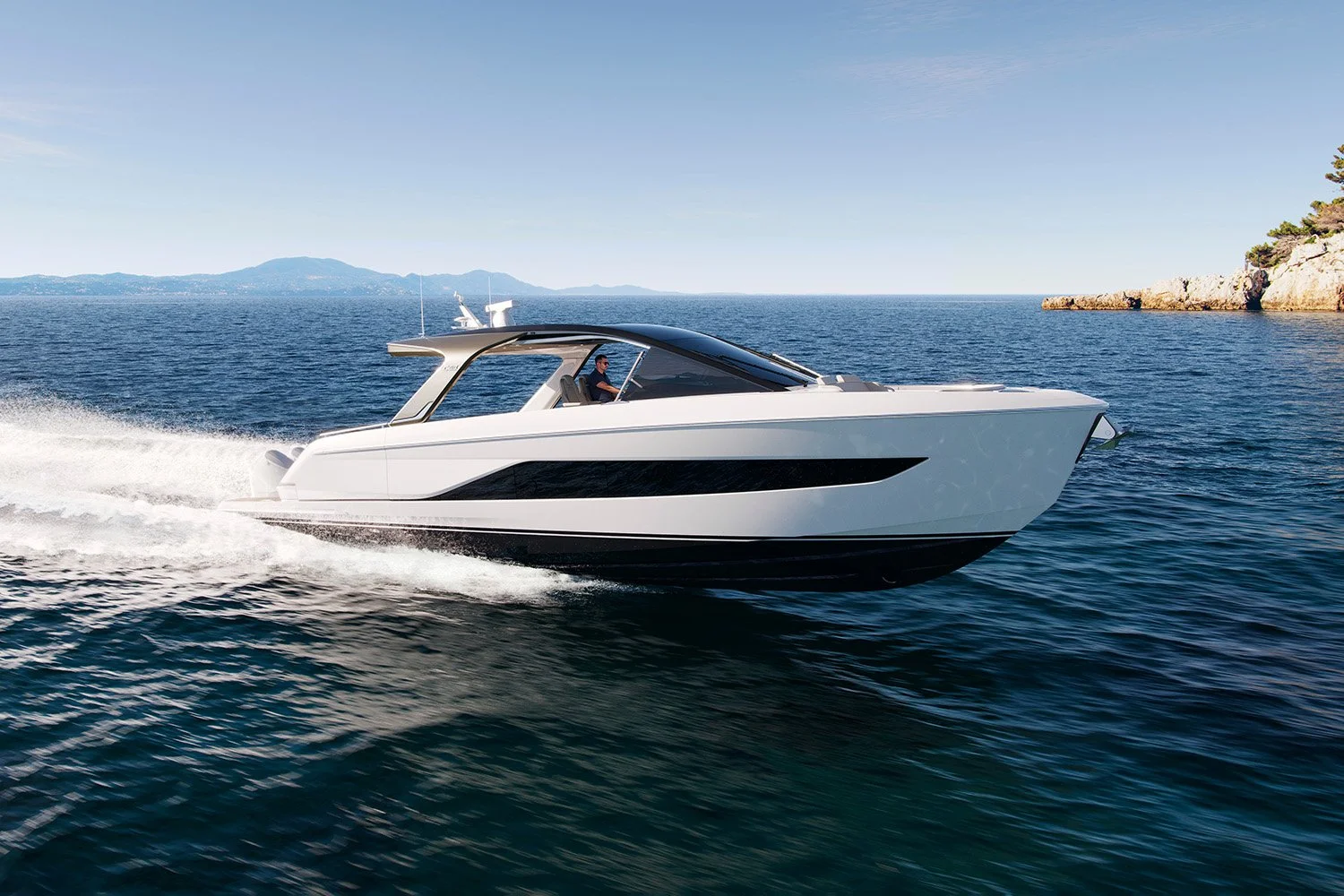 Princess_C48-open-exterior-cgi-running-new-radar_web.jpg