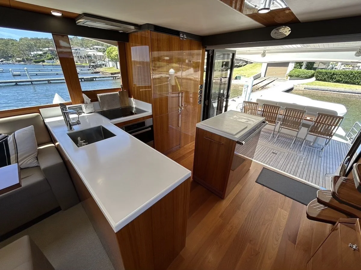 2014_Maritimo_M62_0765 2.jpeg