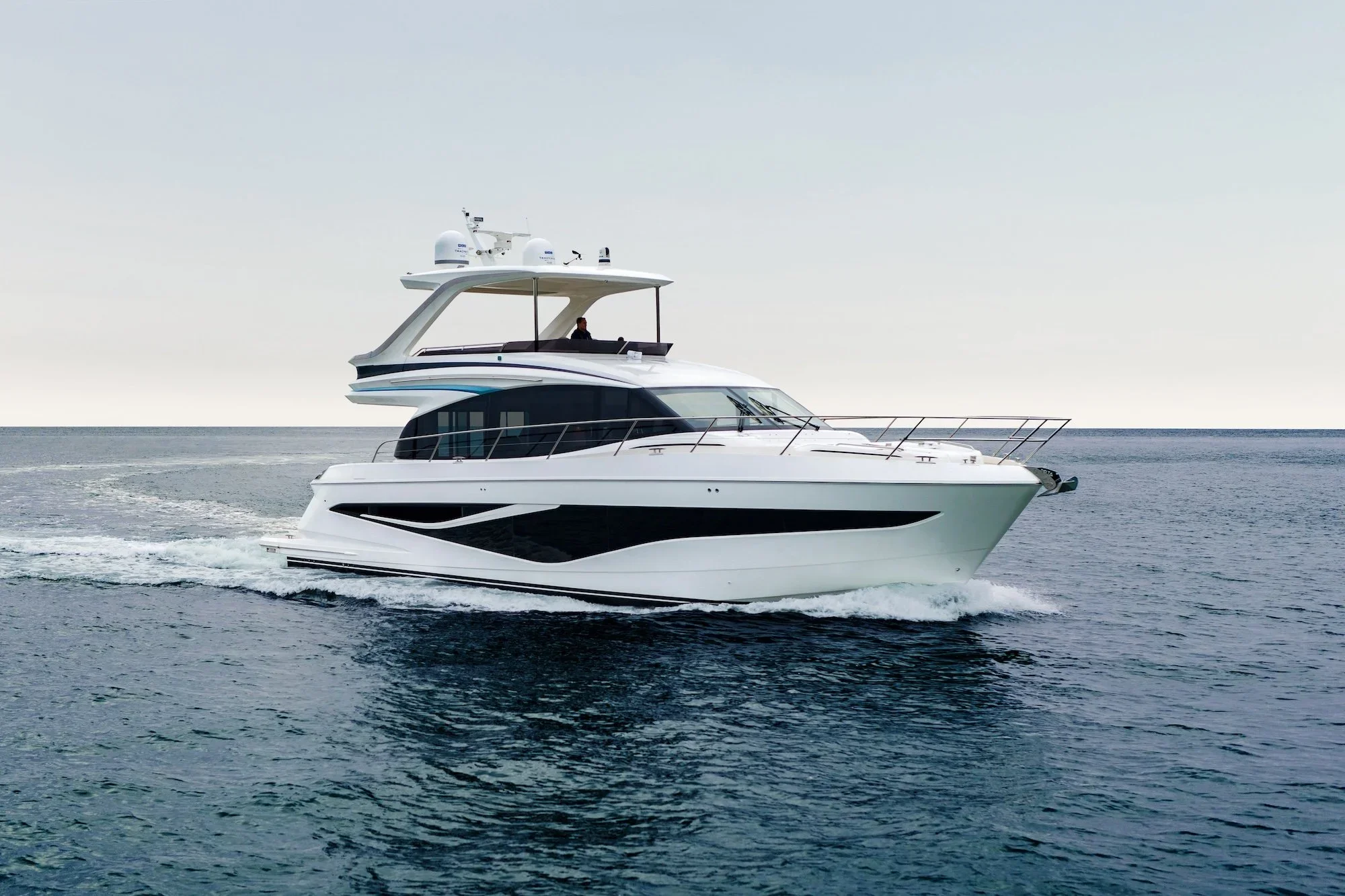 Princess_F58-exterior-white-hull-01.webp