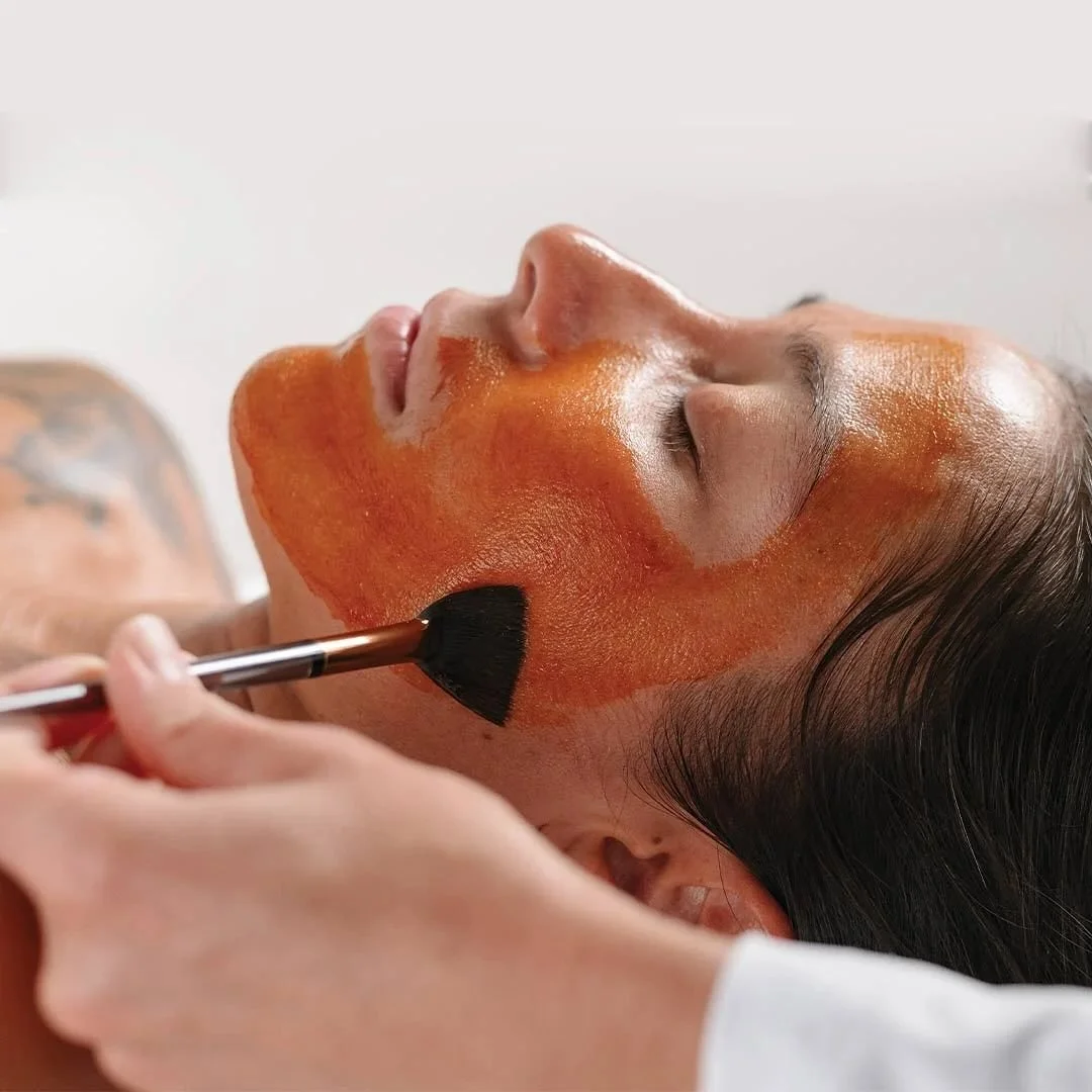 Heal Your Skin at a Cellular Level with Osmosis Retinaldehyde✨

Unlike traditional retinols, Osmosis Retinaldehyde is non-inflammatory and bioavailable&mdash;meaning your skin can actually use it. It boosts collagen, repairs damage, evens skin tone, 