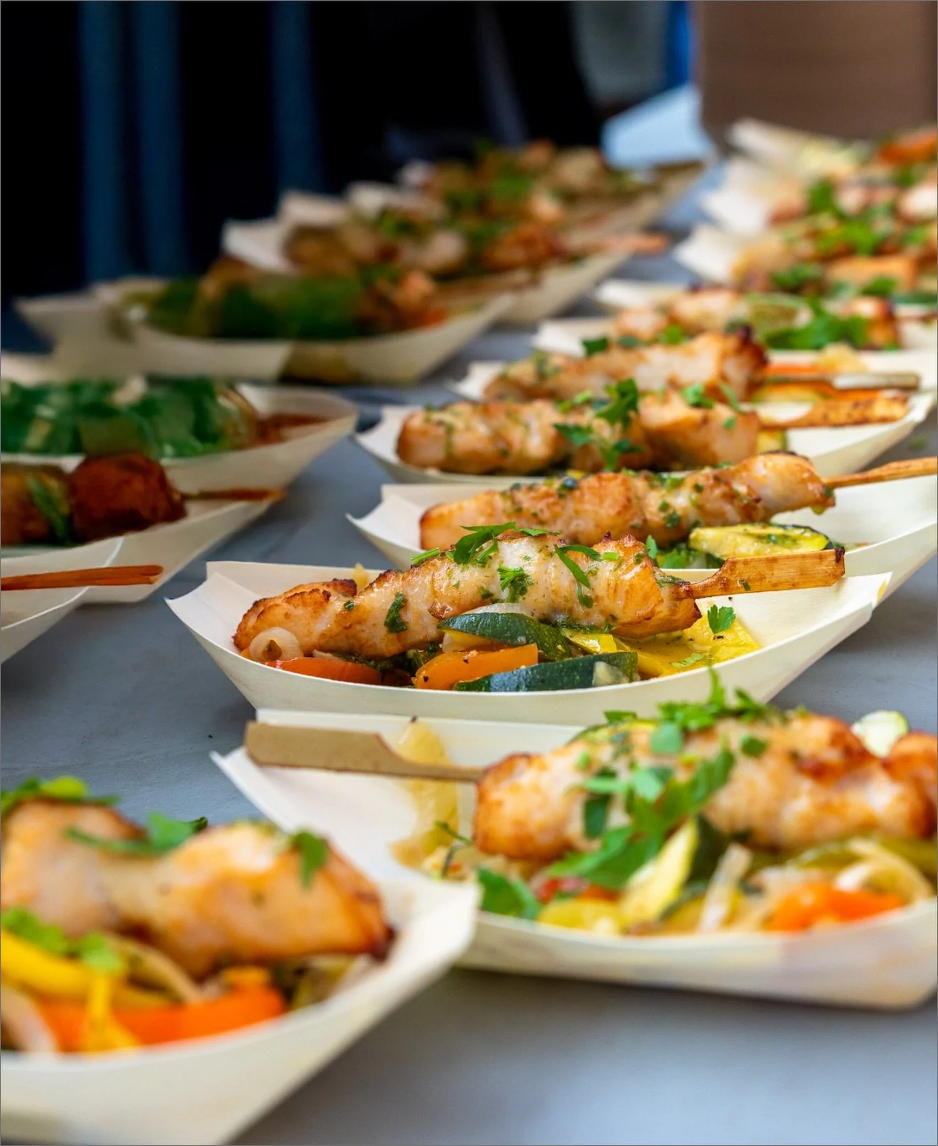 Mat til ditt arrangement hos T&aring;rnet Kulturarena? 🍽️✨
Vi tilbyr en bred meny som passer alle typer events &ndash; stort som sm&aring;tt.