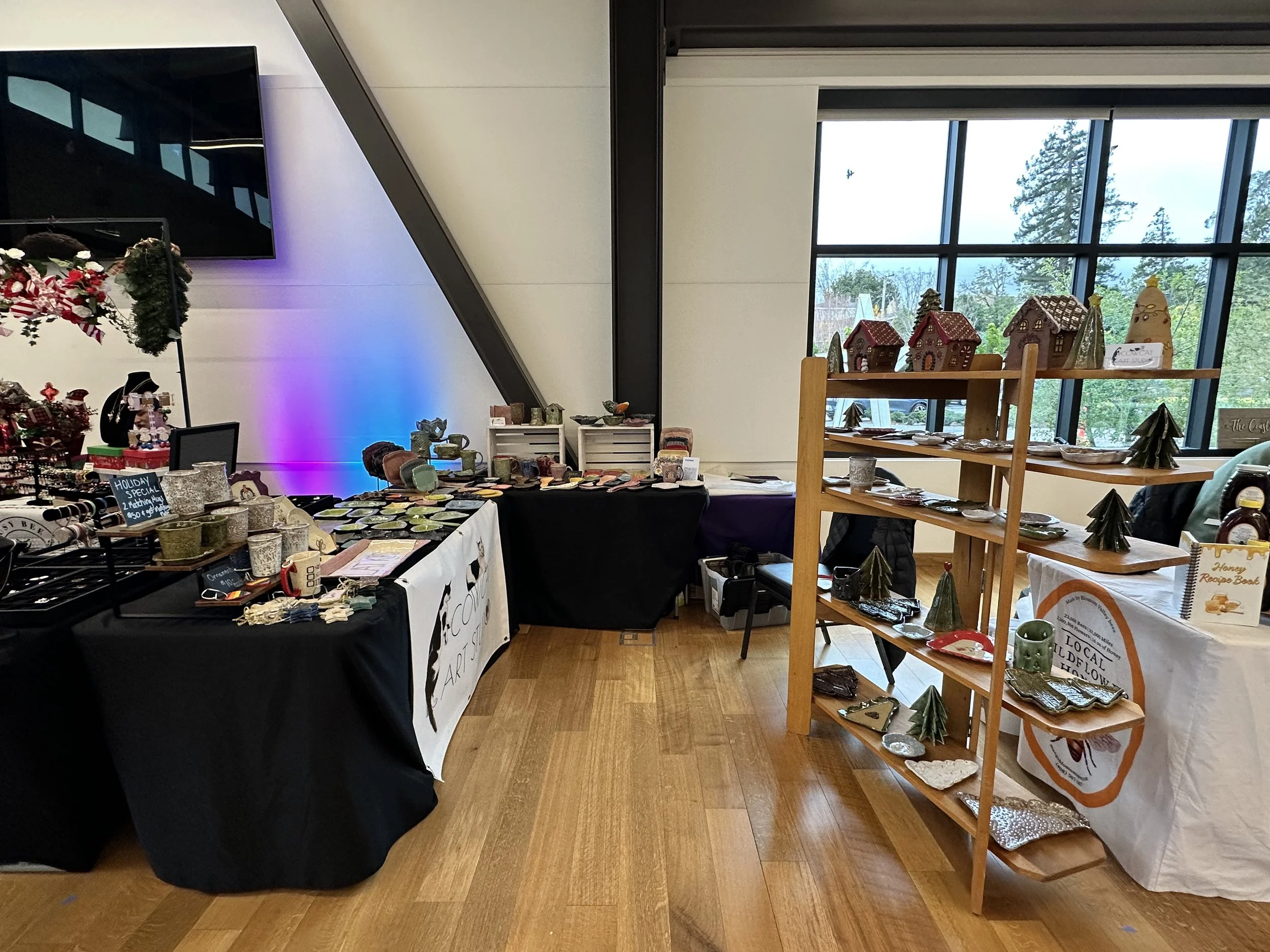 Millbrae Education Foundation  Holiday Boutique, December 2024 - Millbrae, California