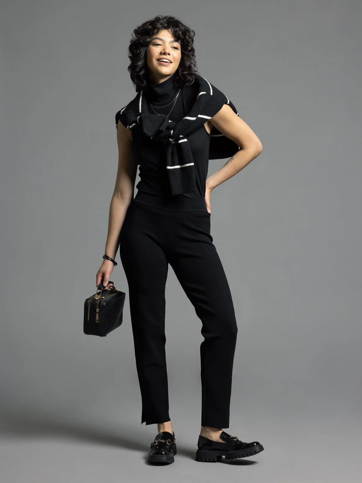 WKNDLA_FW24_JULY_CELESTIA PANTS - BLACK_B2720SWWK_1.jpg