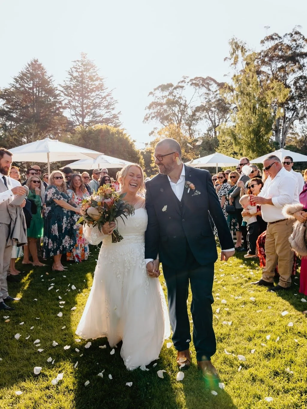 Boy oh boy, do I love a pup at a wedding. But my lord, I loved absolutely everything M and D planned for their big day. Pooches, welcome hugs as guests arrived at the reception, a whole lot of music, dancing, photo ops, and personalised cocktails. Th