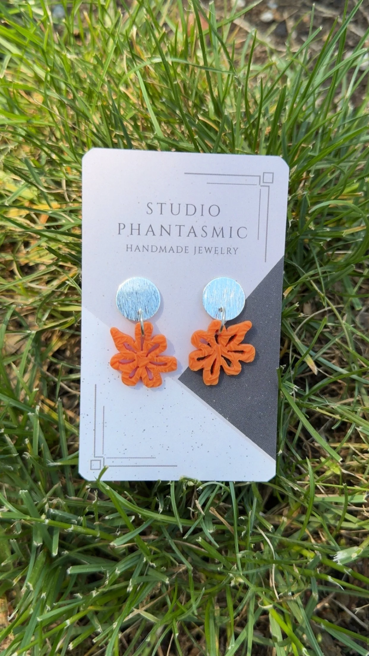 Orange Retro Flowers