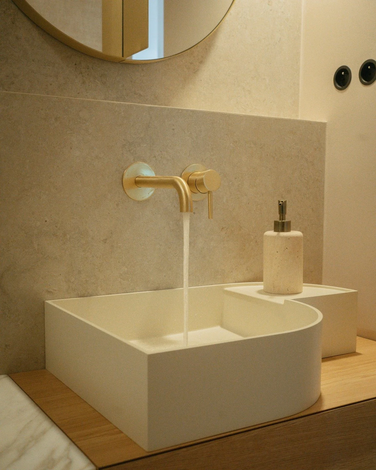 WhatsApp Image 2025-11-08 at 12.51.31 (4).jpeg