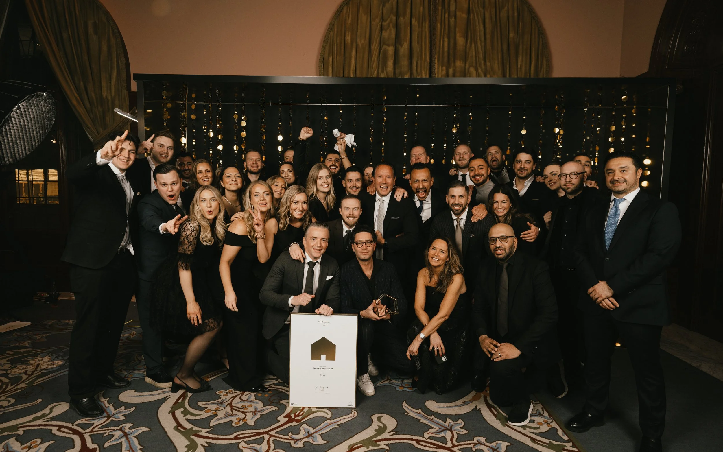 Årets Mäklarkedja Notar.jpg