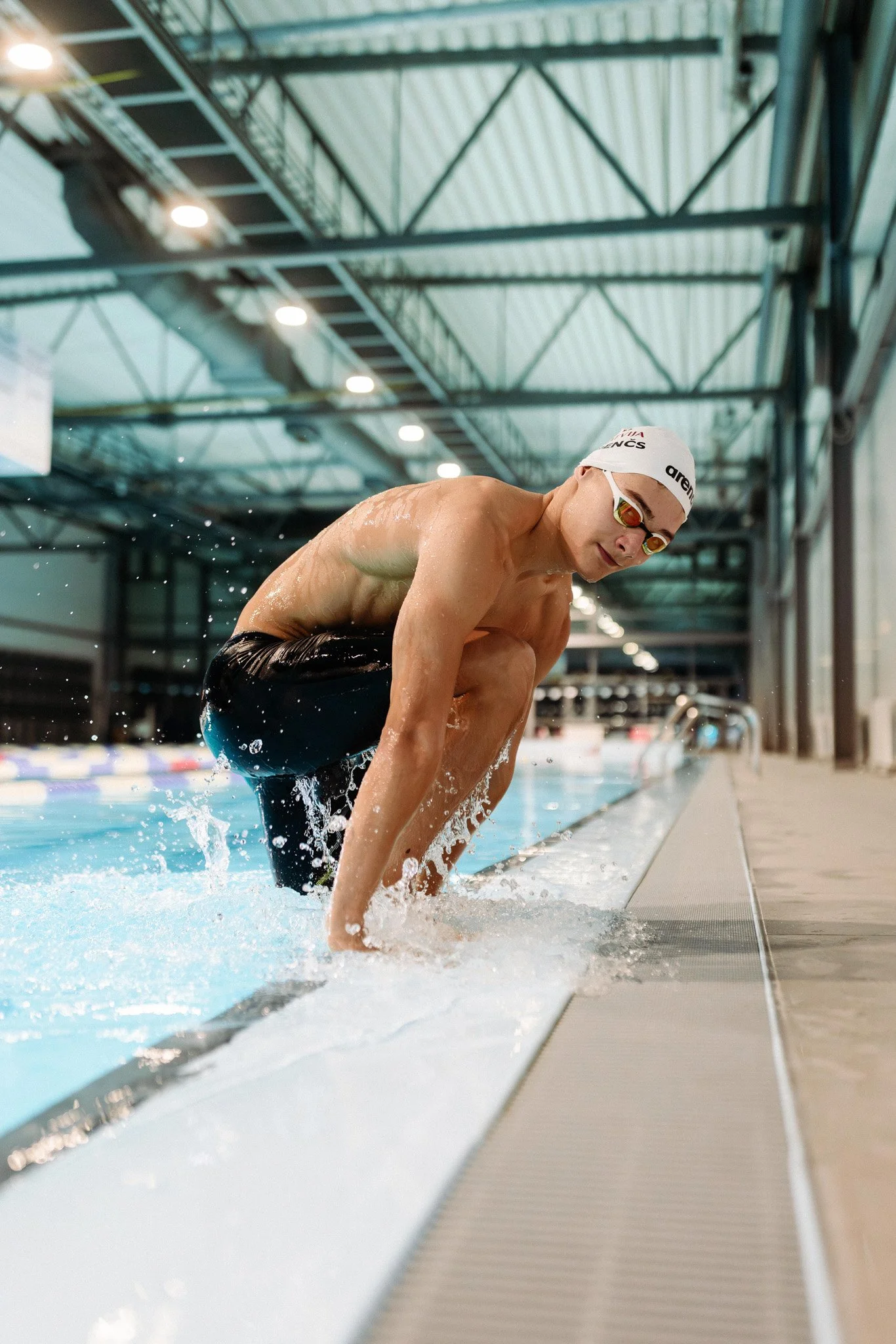 reklamas-sporta-fotosesija-skriesana-running-photoshoot-sports-24142.jpg
