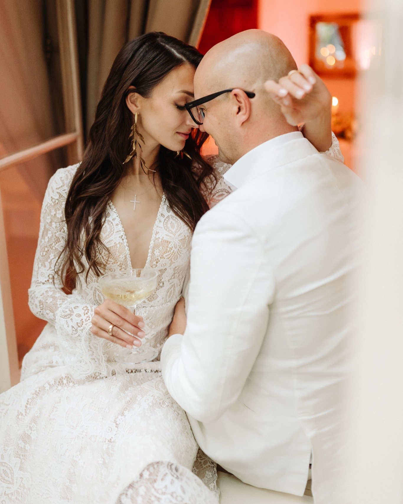 Dzirdēju, ka "true to color editing" nāk atpakaļ modē? Labi, ka es nekur tālu nebiju aizmaldījies. :)